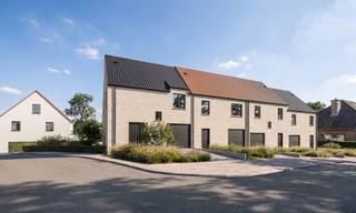 <ul>
	<li>Dorpsligging te Ressegem</li>
	<li>Drie tot vier slaapkamers</li>
	<li>Verschillende woningen met inpandige garage</li>
	<li>Vlotte bereikbaarheid en landelijke omgeving</li>
</ul>
<br />OMGEVING<br />Ontdek dit stijlvolle nieuwbouwproject in het landelijke Ressegem, een charmante deelgemeente van Herzele. De woningen genieten van een rustige en aangename ligging met een prachtig uitzicht op de karaktervolle kerktoren van Ressegem. Hier woont u in een groene, landelijke omgeving, terwijl scholen, winkels, openbaar vervoer en belangrijke verbindingswegen zich op korte afstand bevinden.<br /><br />INDELING<br />Dit gevarieerde woonproject omvat een mix van halfopen en gesloten woningen, ontworpen met oog voor ruimte, licht en hedendaags wooncomfort.<br /><br />Elke woning beschikt over een ruime en lichtrijke leefruimte met open keuken, waar de grote raampartijen zorgen voor een aangename verbinding met de tuin. Op de verdieping bevinden zich drie volwaardige slaapkamers, een comfortabele badkamer en een apart toilet.<br />Daarnaast biedt de zolderverdieping de mogelijkheid om een vierde volwaardige slaapkamer, een bureau of hobbyruimte te creëren, zodat de woning perfect kan meegroeien met uw woonwensen.<br /><br />Afhankelijk van het woningtype beschikken verschillende woningen bovendien over een inpandige garage, wat zorgt voor extra comfort en praktische opbergruimte.<br /><br />E-PEIL<br />De woningen worden gebouwd volgens de meest recente energieprestatienormen en combineren hoogwaardige isolatie met duurzame technieken. Zo geniet u van een energiezuinige woning met een laag energieverbruik, een aangenaam binnenklimaat en een hoog wooncomfort, volledig conform de geldende EPB-regelgeving.<br /><br />Wil je jouw toekomstige woning ontdekken? Bel ons op 09 394 67 95 of mail naar info@potrell.be voor meer info of een afspraak!<br /><br />WONING OP MAAT | JOUW WONING, JOUW STIJL<br />Maak van deze woning jouw droomhuis op maat! Voeg je eigen smaak en persoonlijkheid toe en kies zelf de keuken, vloer en badkamer van jouw instapklare woning. Een eigen stek op maat van jouw wensen en stijl. Jij kiest, Potrell voert uit. Zo makkelijk is het!