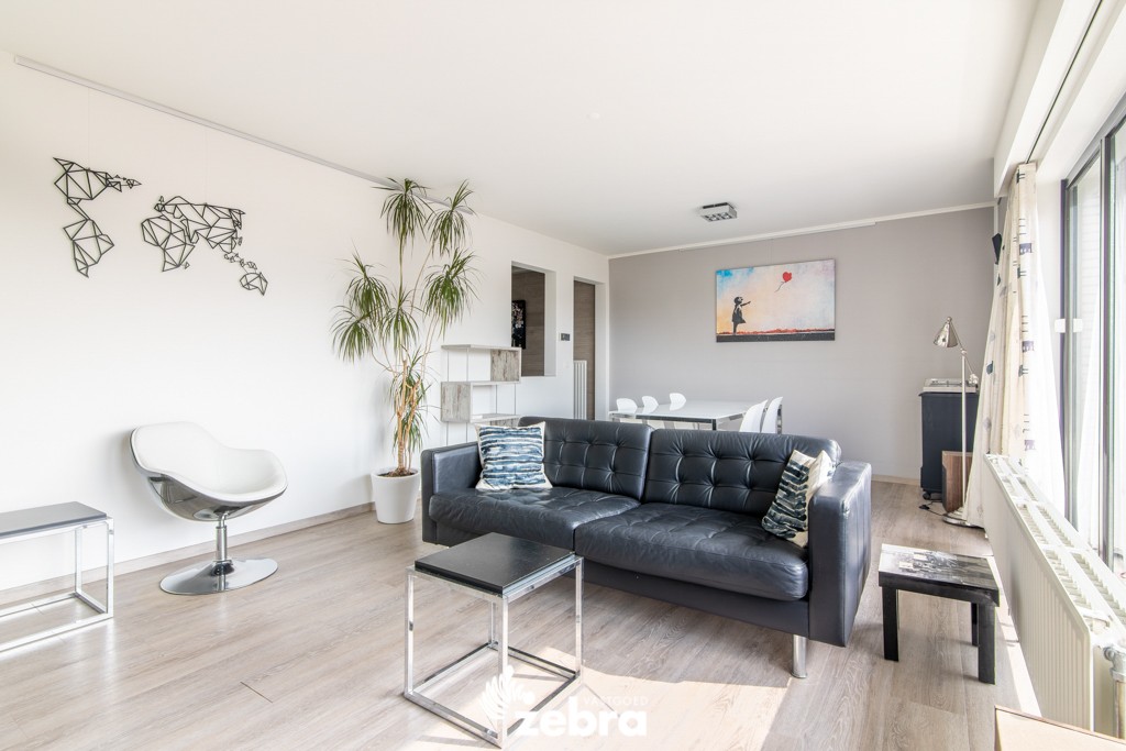 Goed onderhouden appartement met 3 slaapkamers in centrum Tielt! - foto 4