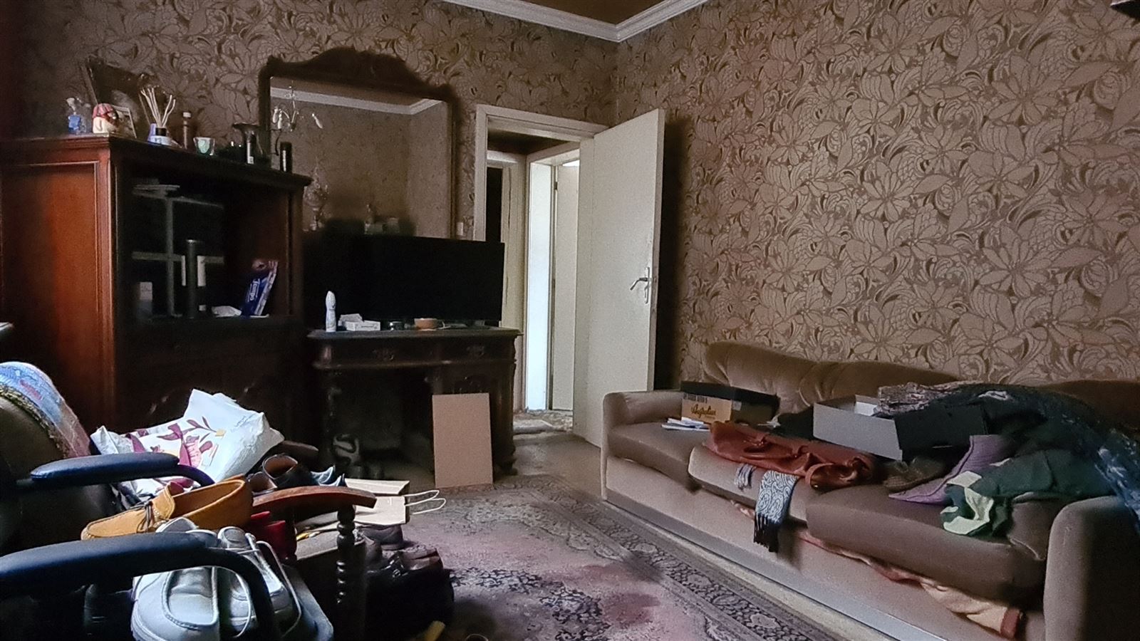 Te renoveren duowoonst met grote garage - foto 5