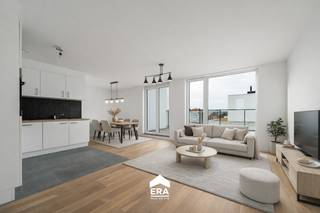 Ontdek dit prachtig afgewerkte penthouse in Eeklo, waar modern comfort en een doordachte indeling hand in hand gaan. Dit instapklare appartement...