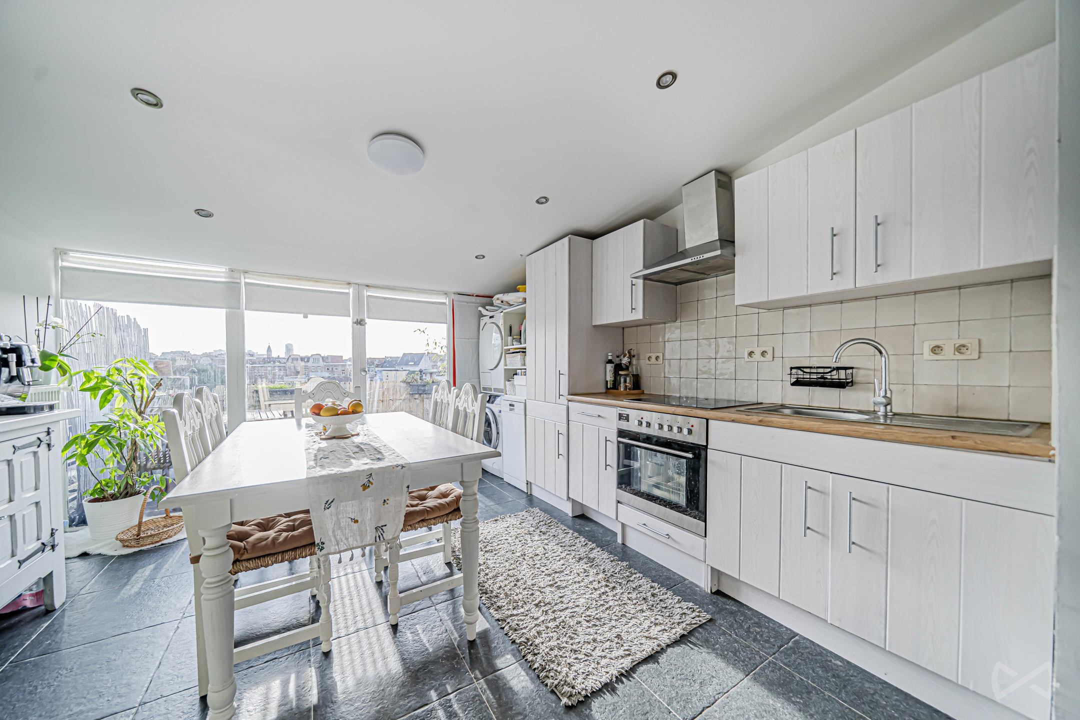 Duplex met 2 slaapkamers van 100m² + kantoor + terras - foto 4