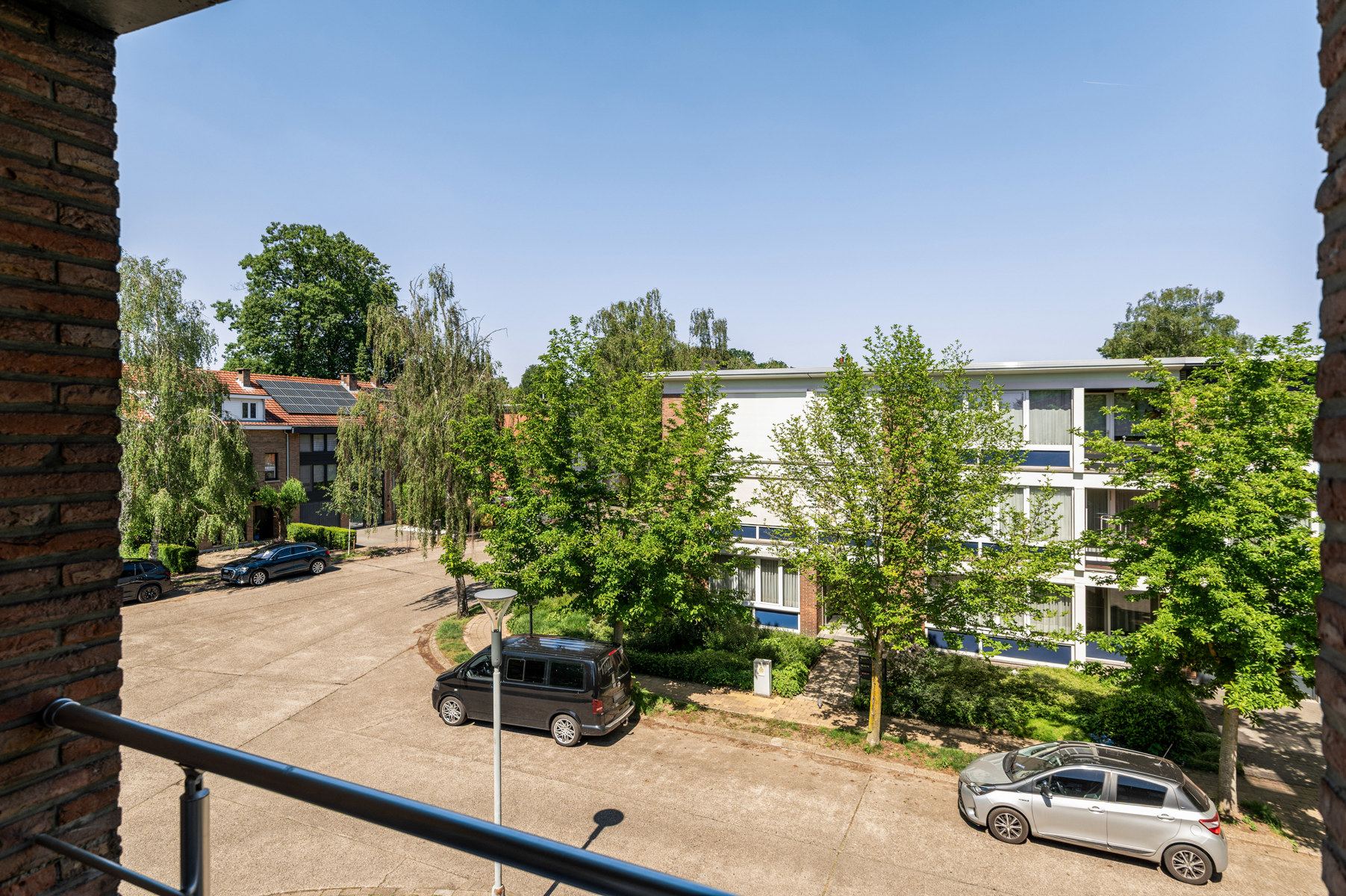 Lichtrijk hoekappartement met tuin en garage in Kapellen - foto 5
