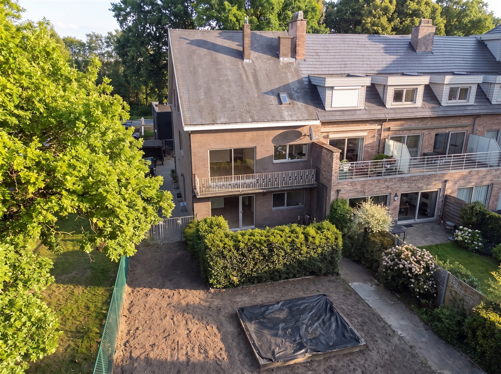 Ruime woning (332 m²) met enorm potentieel op toplocatie! - foto 4