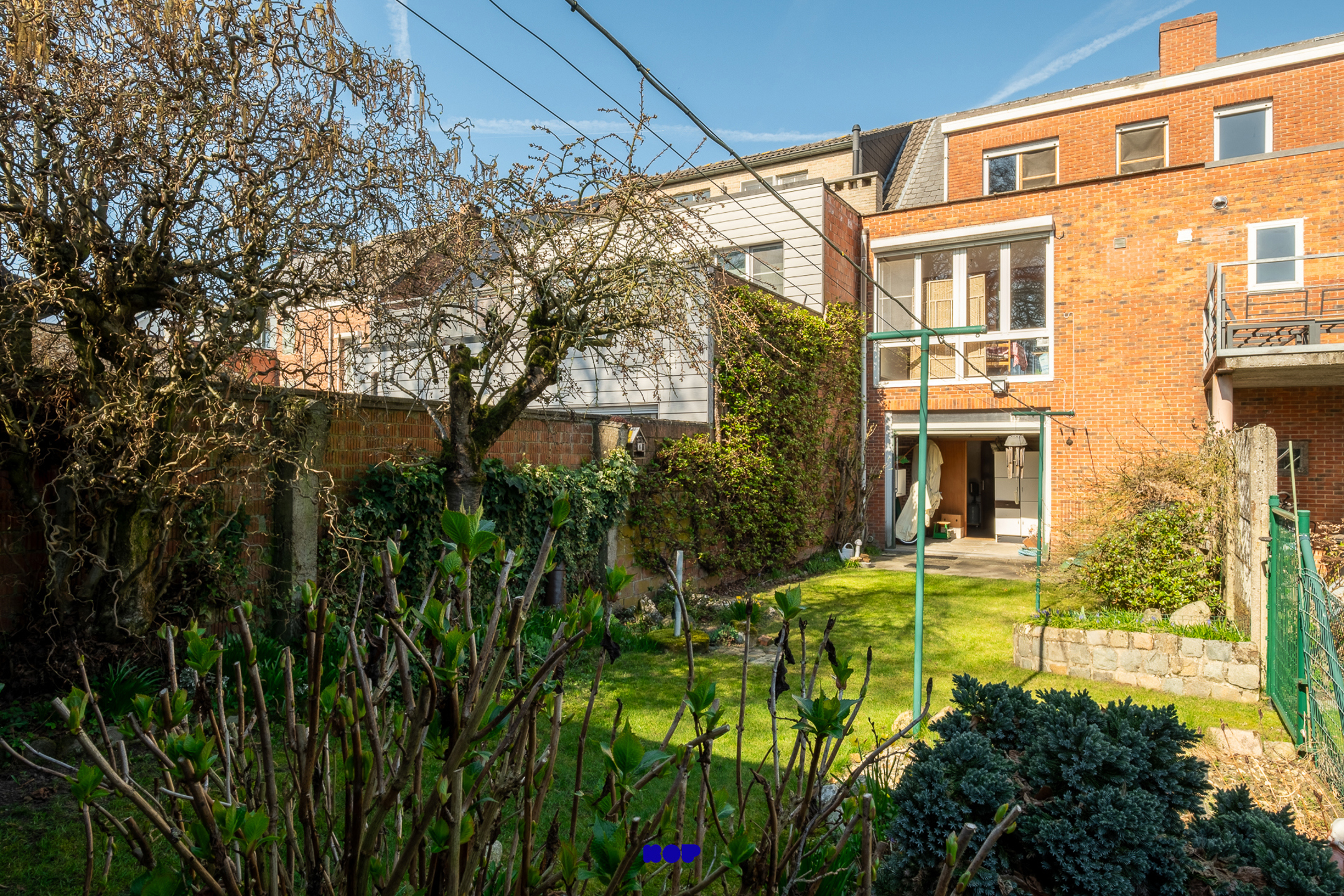 Bel-etage met ruimte op elke verdieping in Emblem (Ranst) - foto 2