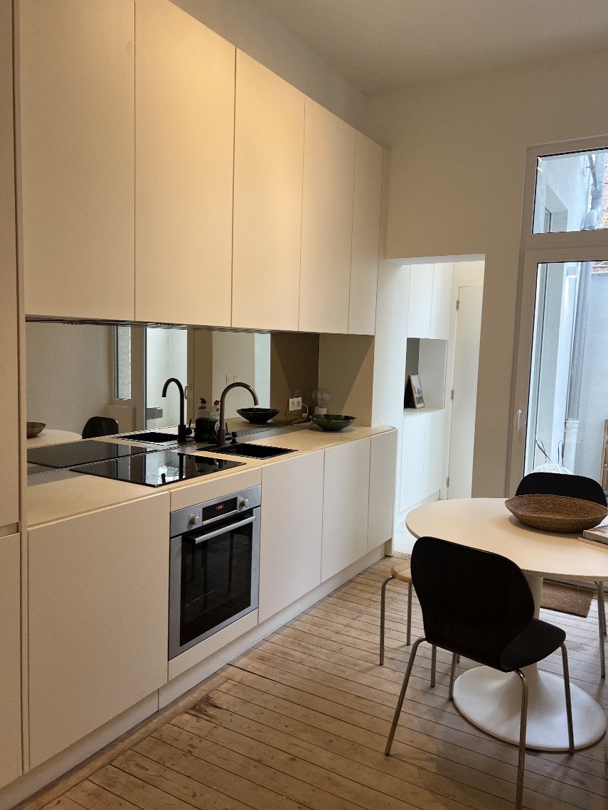 Appartement te huur in Antwerpen met 1 slaapkamer - foto 2