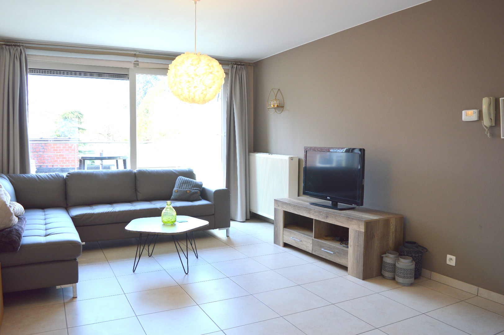 Verzorgd duplexappartement met 2 slaapkamers en garage te koop in Gullegem-centrum - foto 3