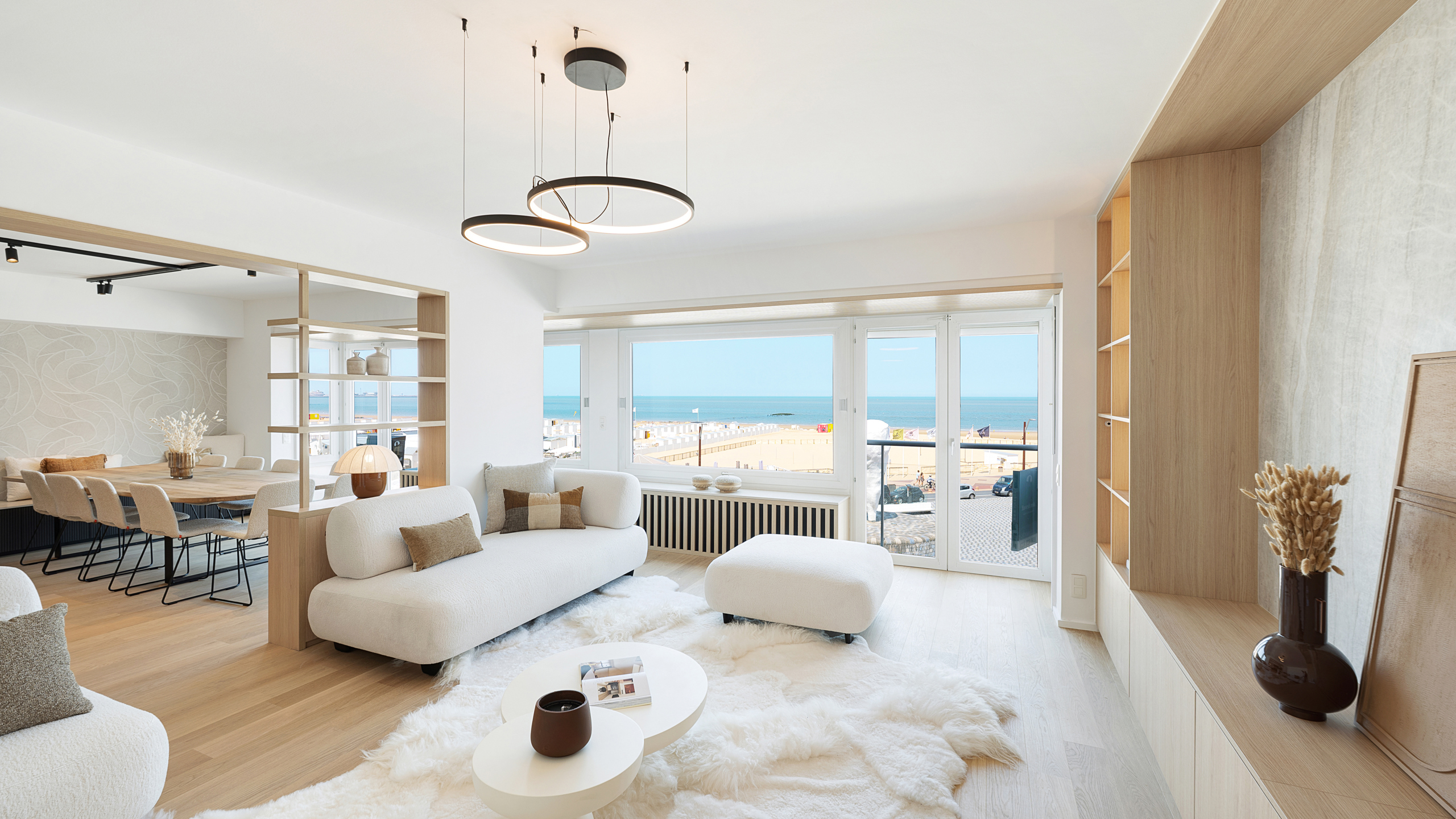 Appartement met 5 slaapkamers en 10m gevel te Rubensplein. - foto 1