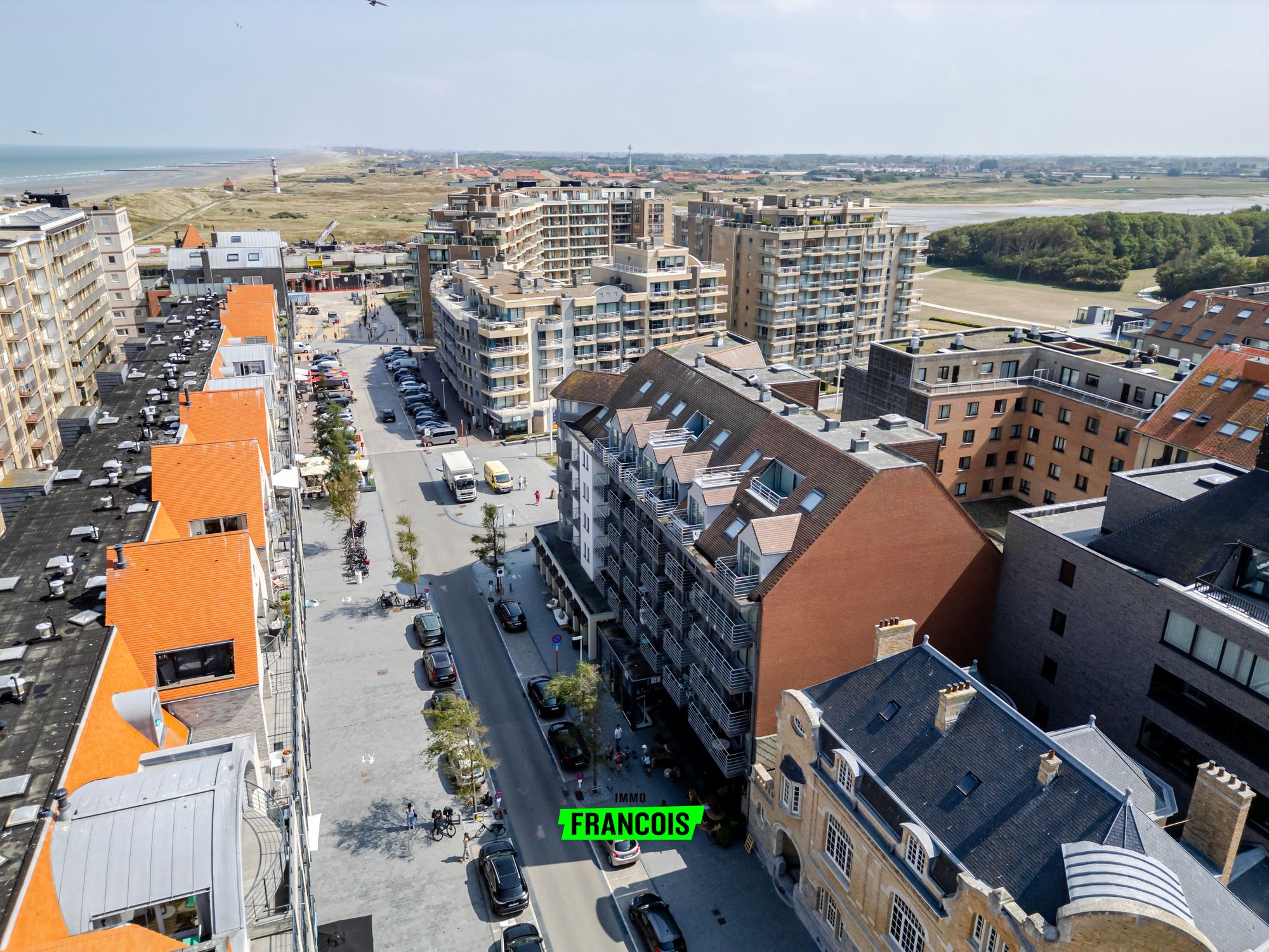 Fantastisch gelegen winkelpand met veel mogelijkheden in het centrum van Nieuwpoort-Bad! A+ ligging - foto 5