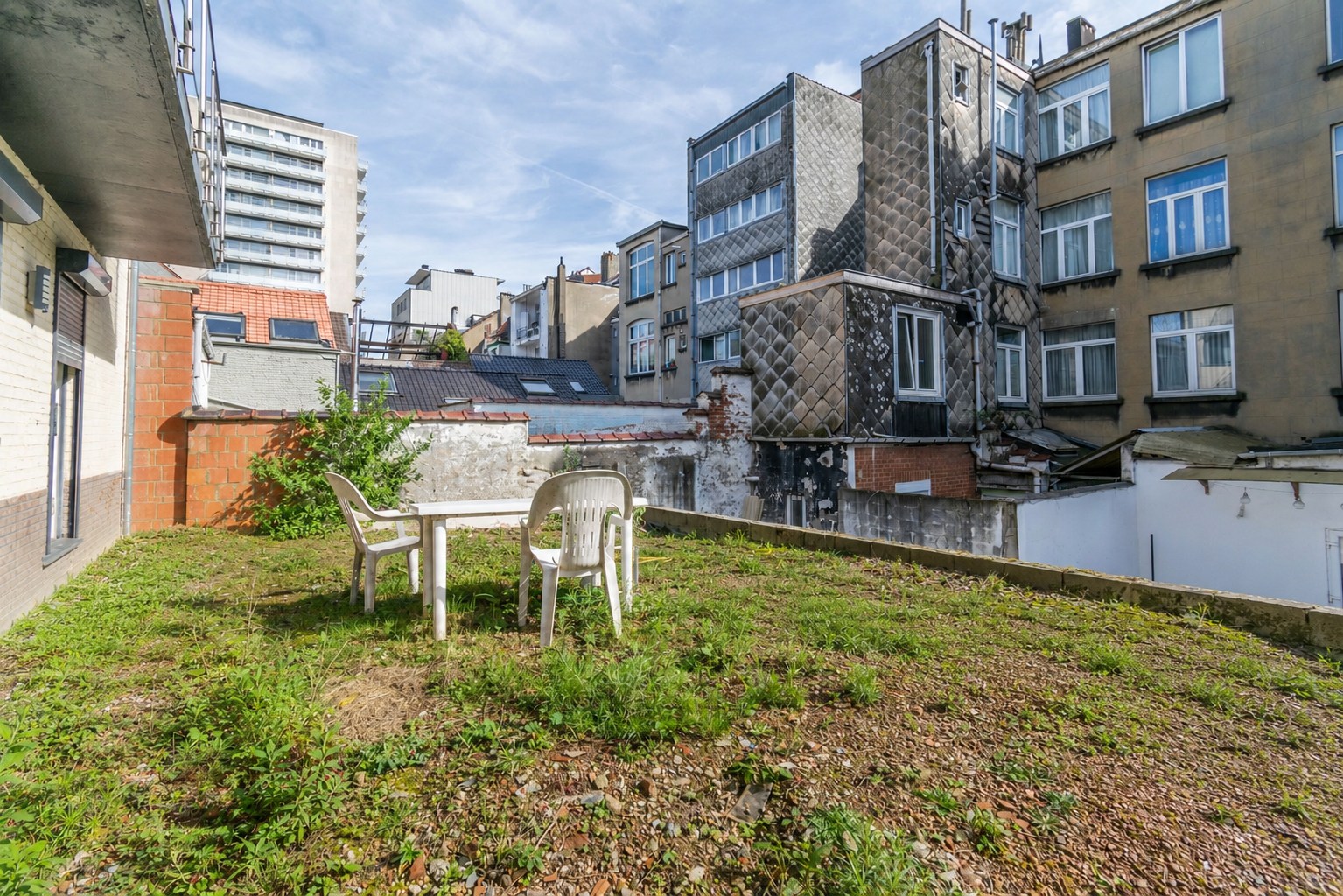 Apartment for sale in Molenbeek-Saint-Jean with 7 bedrooms - photo 4
