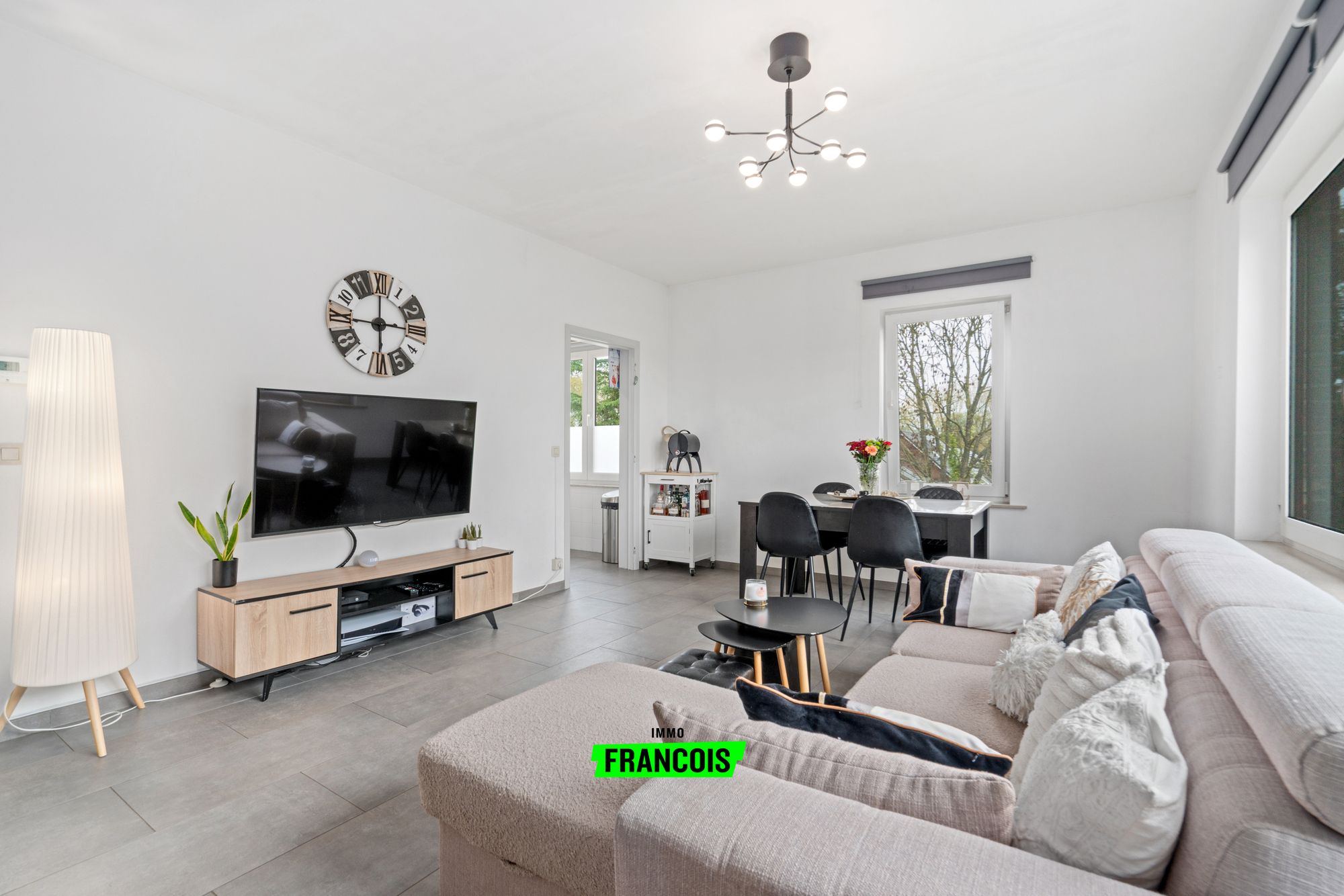 Apartment for sale in Sint-Pieters-Leeuw with 2 bedrooms - photo 3