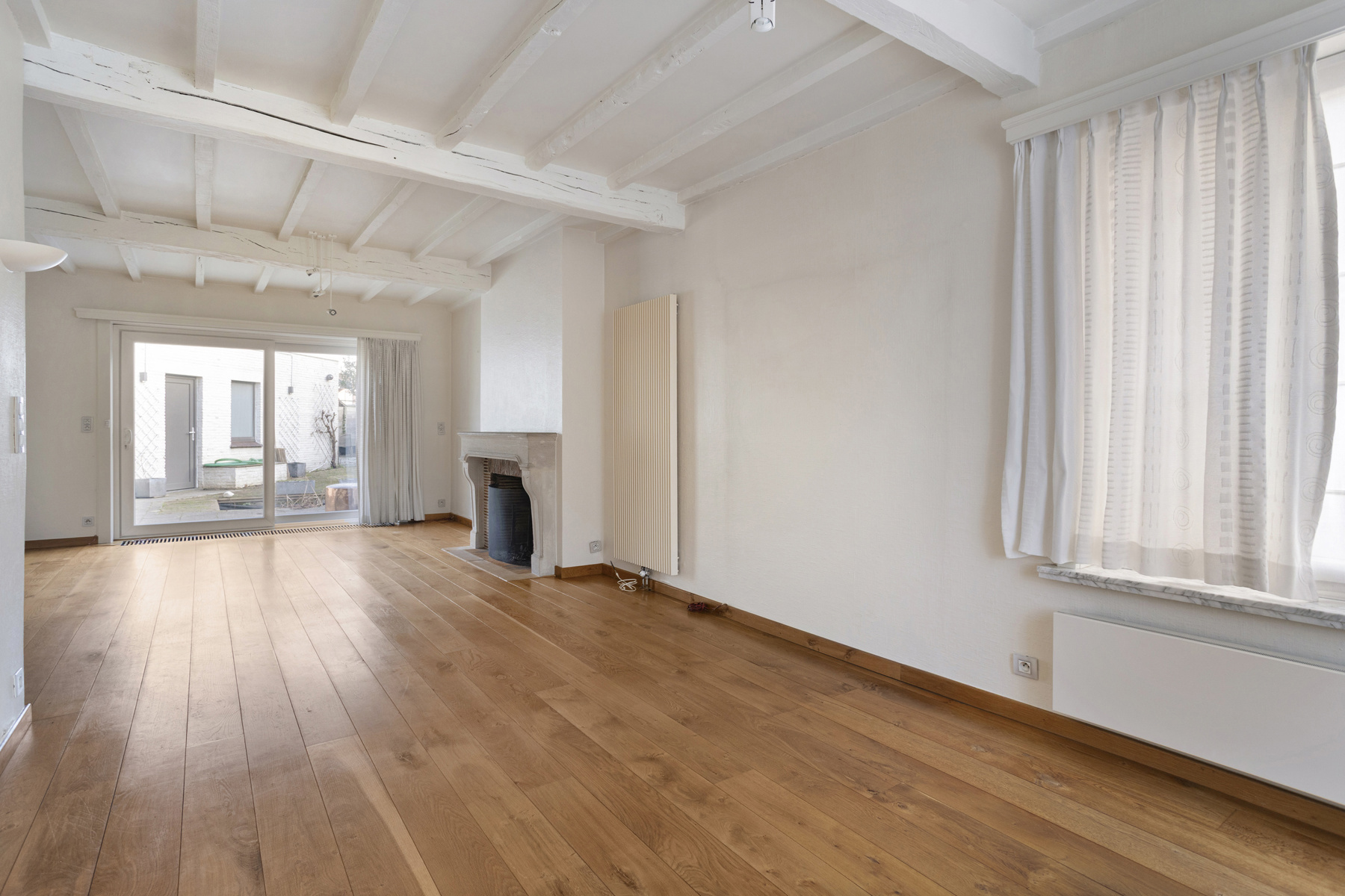 Ruime halfopen bebouwing met 4 slaapkamers! - foto 3