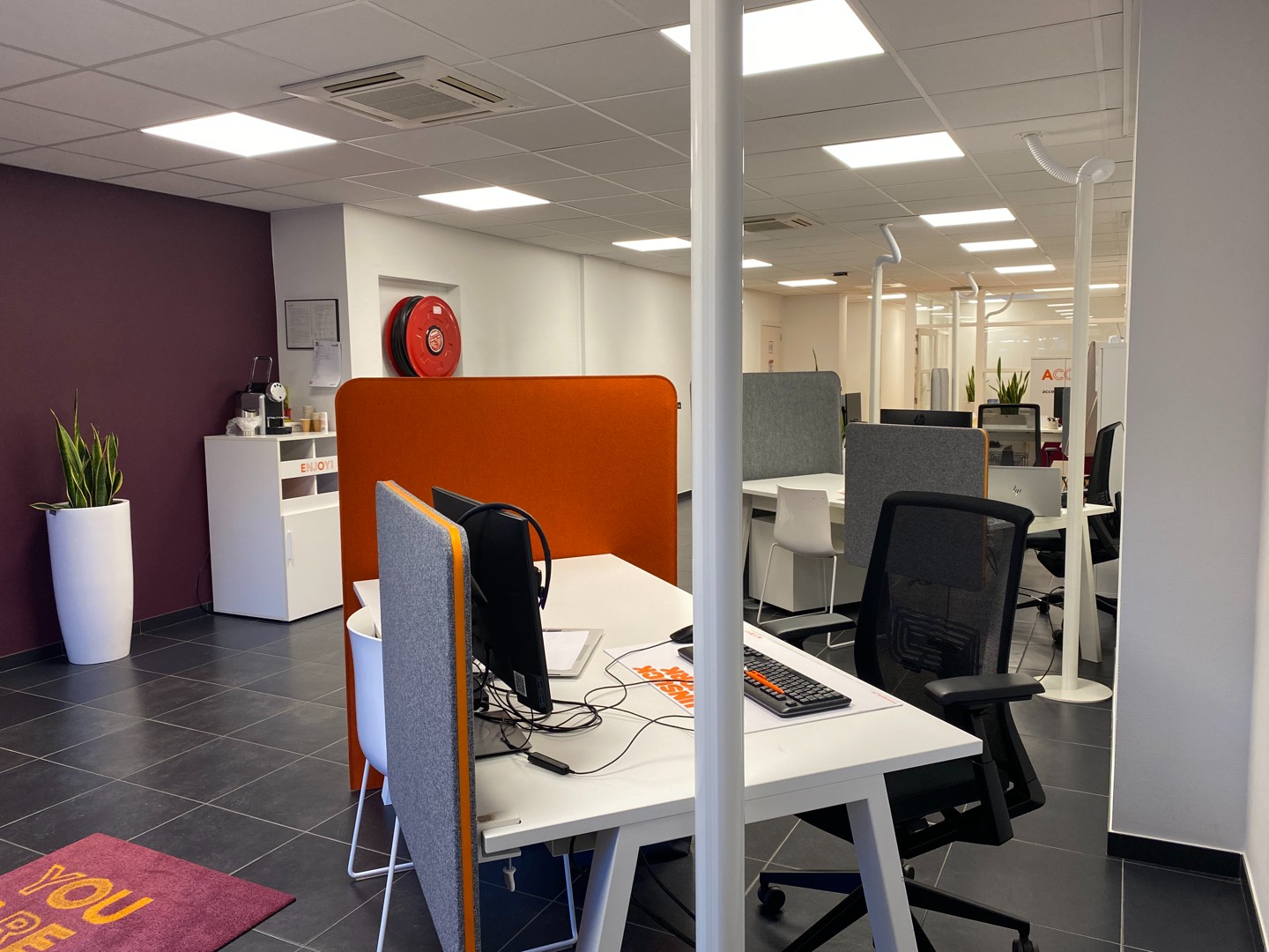 Commercial à louer à Eeklo - photo 3