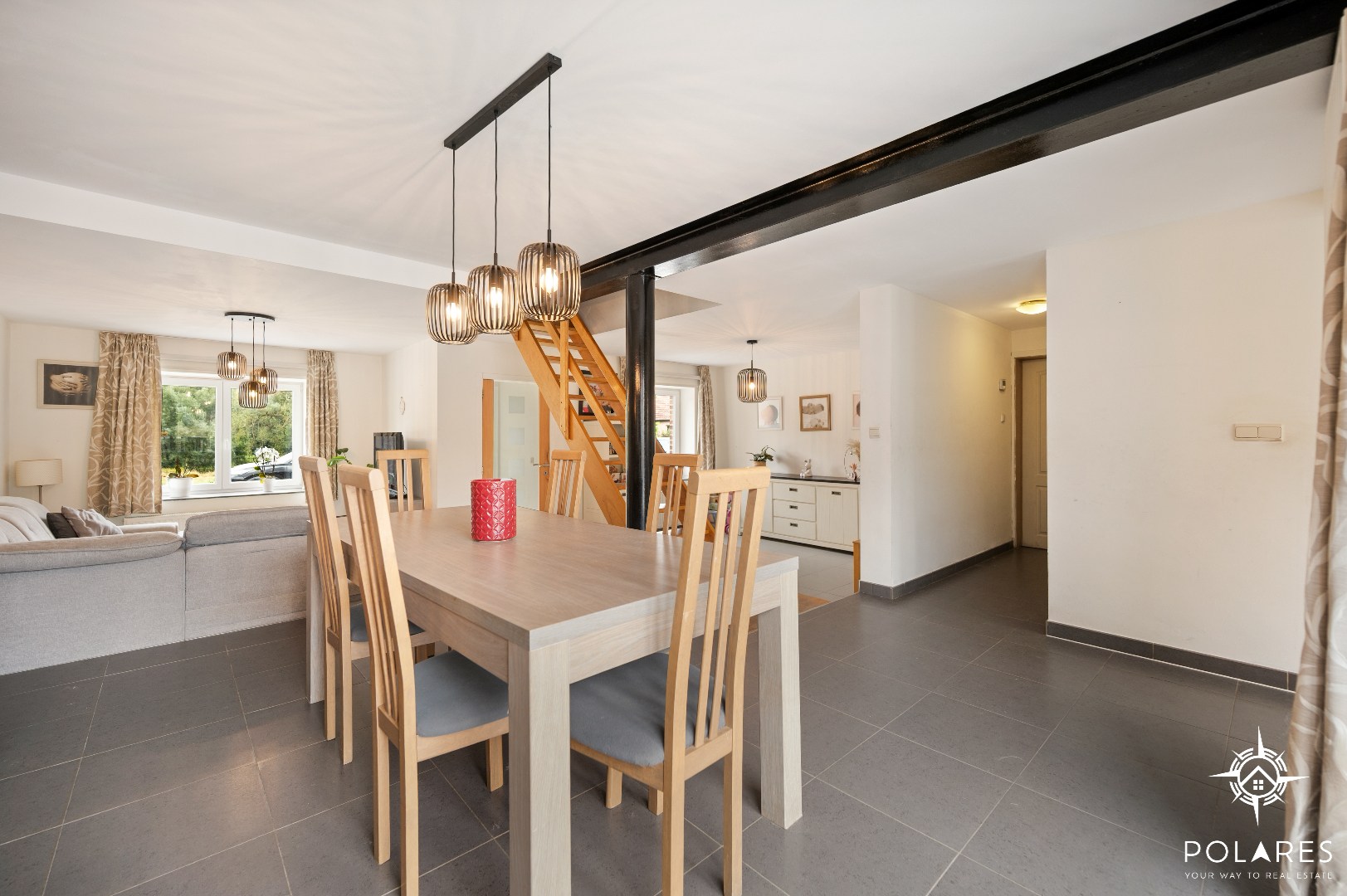 Grande maison familiale avec 5 chambres et un DPE de catégorie B ! - photo 5