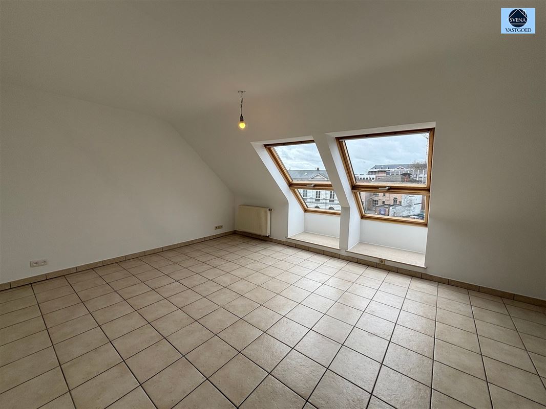 LICHTRIJK APPARTEMENT MET 2 SLAAPKAMERS IN CENTRUM GERAARDSBERGEN - foto 3