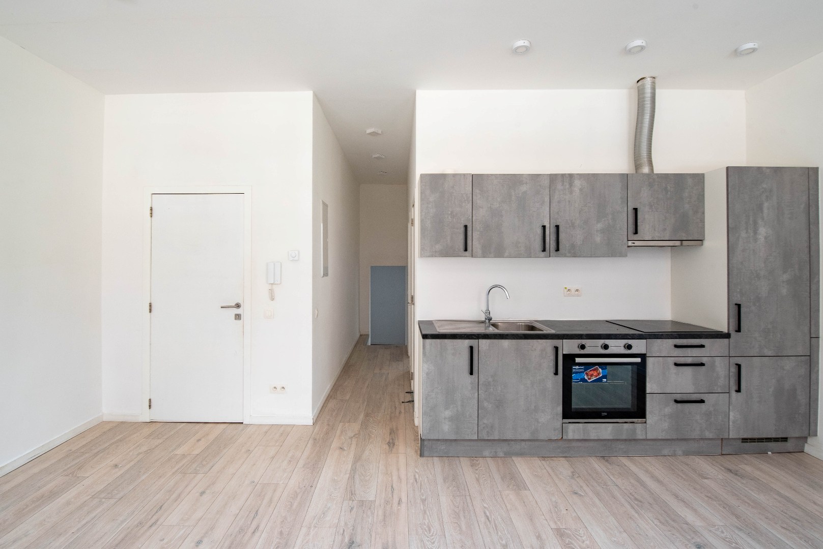 Gerenoveerd appartement met 2 slk - foto 2