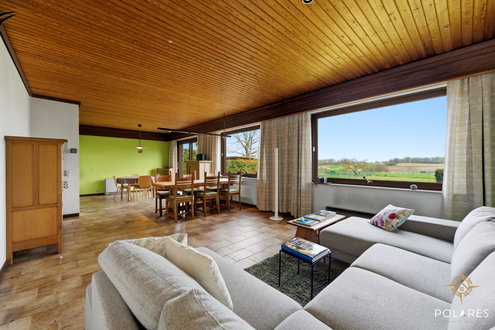 Renovateable bungalow on beautiful plot. - photo 4