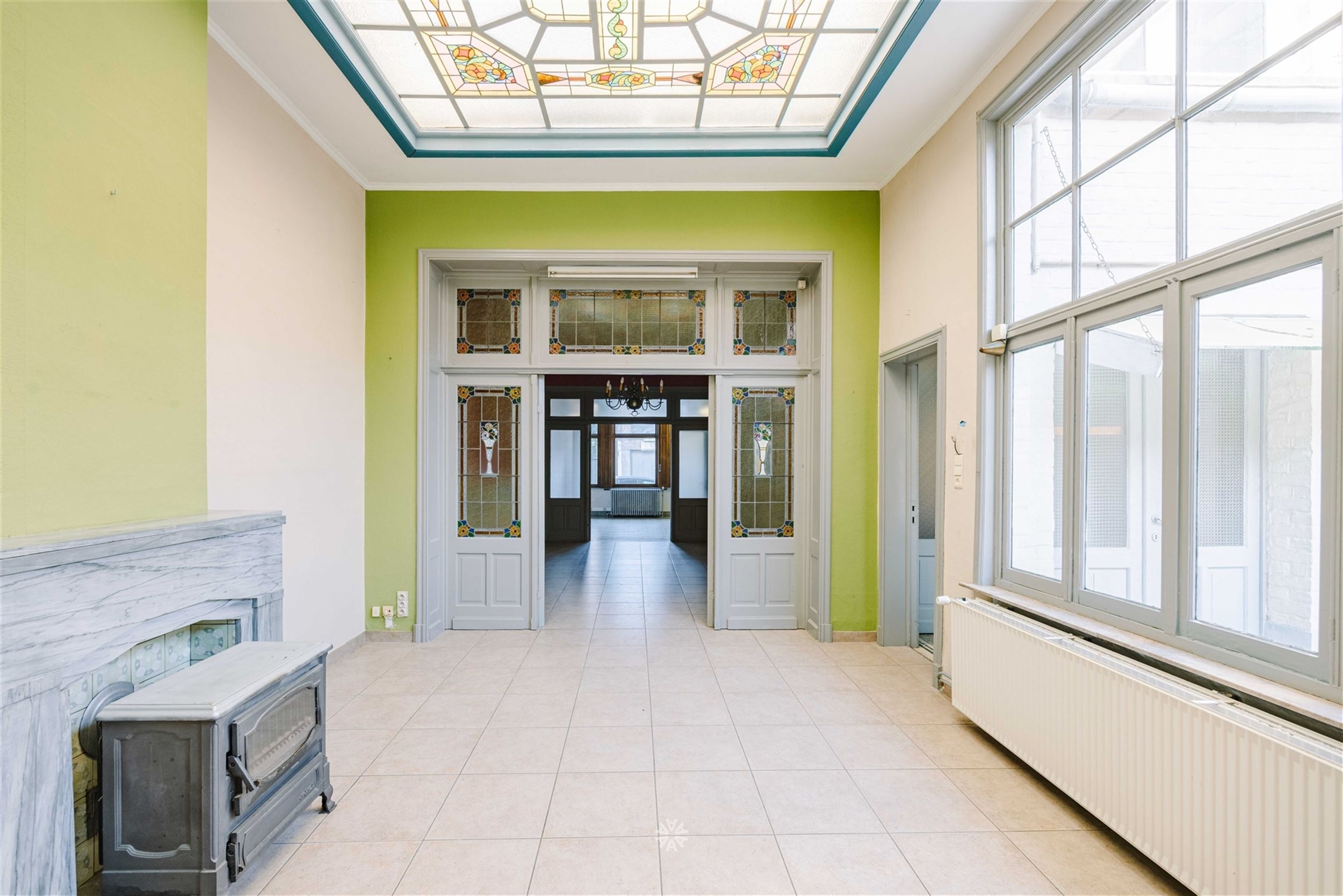 Riante herenwoning met garage in het centrum van Ronse - foto 3