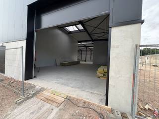 Commercial for rent in Buggenhout