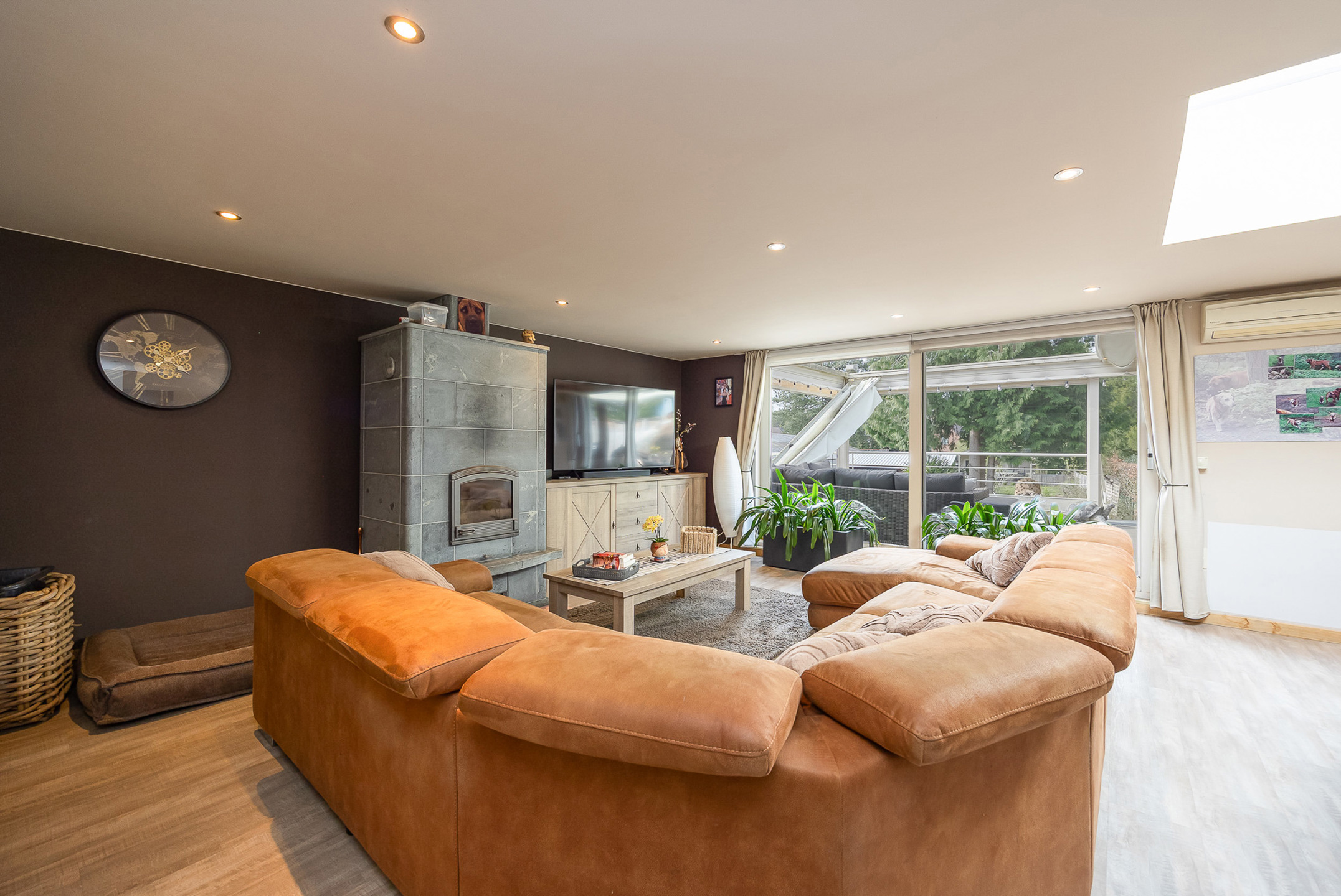 Commercieel gelegen Handelshuis in het centrum van Zandhoven - foto 4