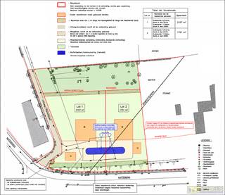 <strong>PRACHTIGE PROJECTGROND (5.792M²)</strong> voor <strong>VILLABOUW</strong> op een uitzonderlijke ligging aan de <strong>KATTEBERG</strong> in Oudenaarde, waar u kan genieten van een <strong>PRACHTIG UITZICHT</strong>. Dit ruime perceel bevindt zich <strong>VOLLEDIG IN HET GROEN</strong> en biedt een unieke kans voor wie op zoek is naar een <strong>EXCLUSIEVE LOCATIE</strong> om zijn <strong>PROJECT</strong> te realiseren. Reeds plan opgemaakt voor potentieel <strong>2 LOTEN VOOR VILLABOUW</strong>, werd reeds afgetoetst met <strong>STAD OUDENAARDE</strong>, maar werd nog niet ingediend. De <strong>LANDELIJKE OMGEVING</strong> garandeert een aangename woonkwaliteit met <strong>MAXIMALE PRIVACY</strong>, terwijl het <strong>BRUISENDE CENTRUM VAN OUDENAARDE</strong>, winkels, scholen, openbaar vervoer en <strong>BELANGRIJKE INVALSWEGEN</strong> zich op korte afstand bevinden.<br /><br /><strong>Adres:</strong> Natendries 1A, 9700 Oudenaarde<br /><br />Geen bouwverplichting; P-score: D, G-score: A; Bestuursmaatregelen in maatregelenregister: neen; Vrij bij akte.