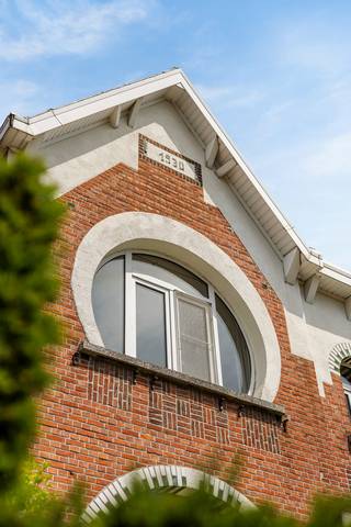 Rustig gelegen open bebouwing met renovatiepotentieel en boszicht in hartje KapellenGelegen in één van de meest rustige straten van Kapellen, op...