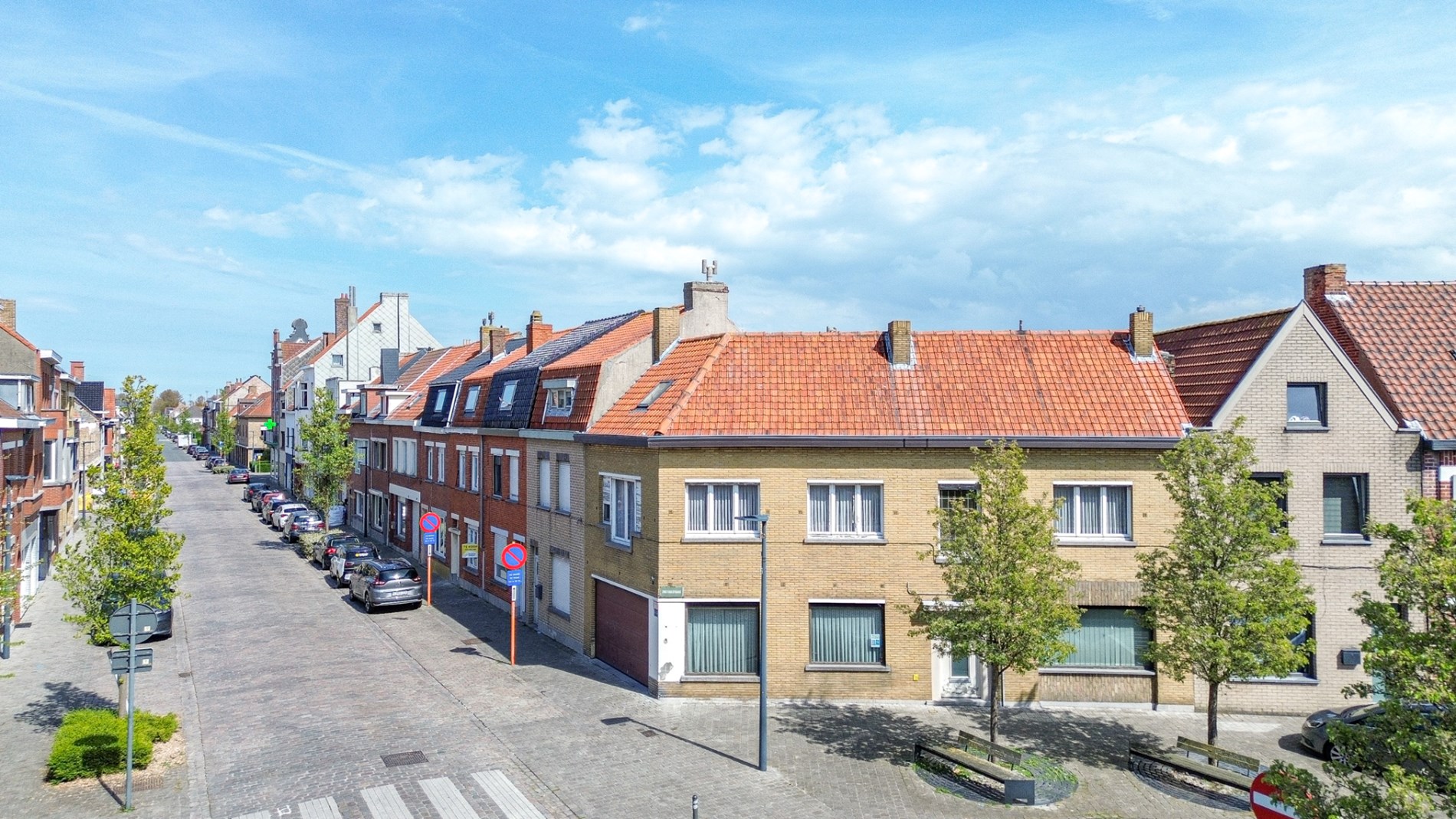 Hoekwoning met ruime garage en tal van mogelijkheden in hartje Zeebrugge - foto 3