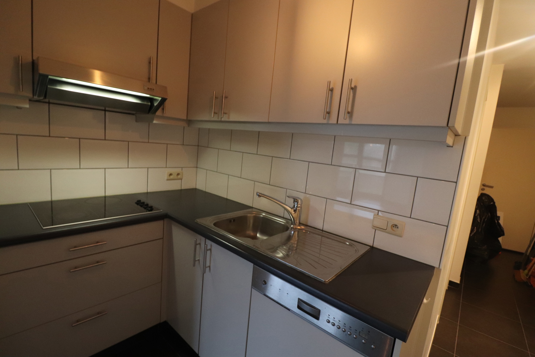 Een appartement op de tweede verdieping achteraan met 1 slaapkamer, terras en optioneel garage. - foto 4