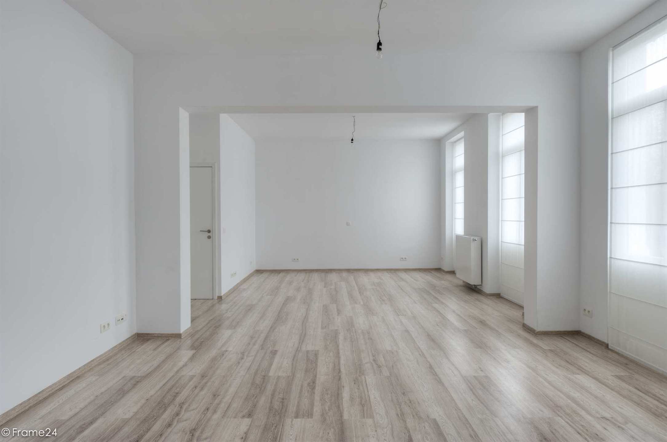 Ruim appartement in een gerenoveerd herenhuis! - foto 4