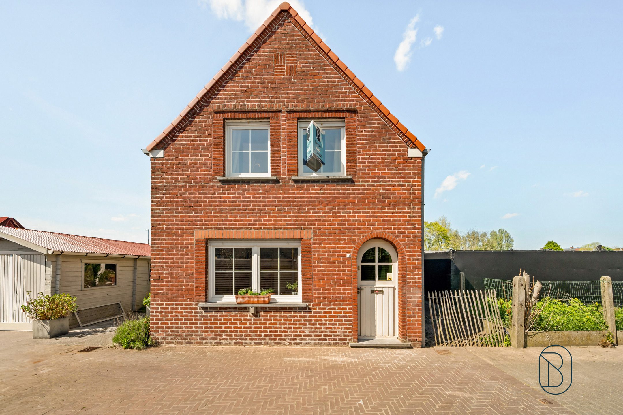 Charmante woning met 2 slpk, garage en tuin in Zulte - foto 2