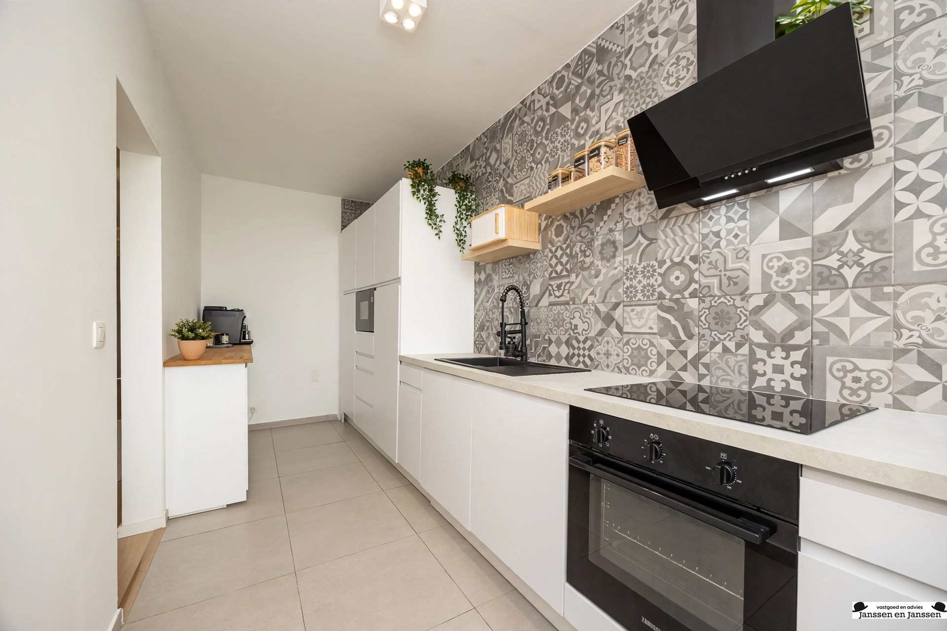 Instapklaar 2-slaapkamer appartement met 2 terrassen en prachtig uitzicht - foto 4