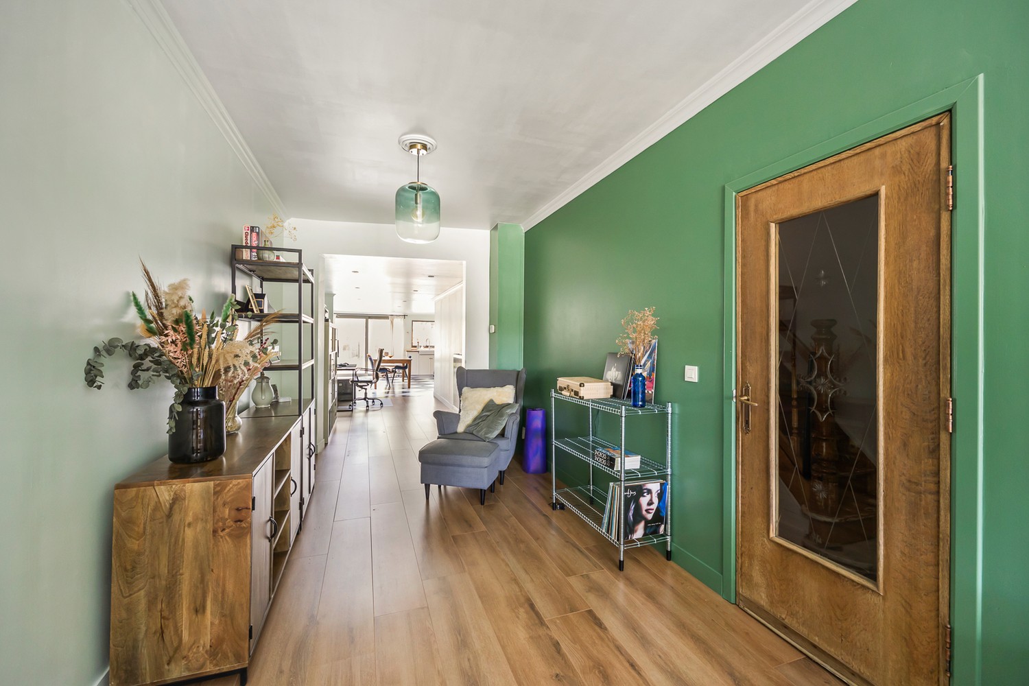 Ruime gezinswoning met 4 slaapkamers, prachtige tuin en garage in Boom - foto 4