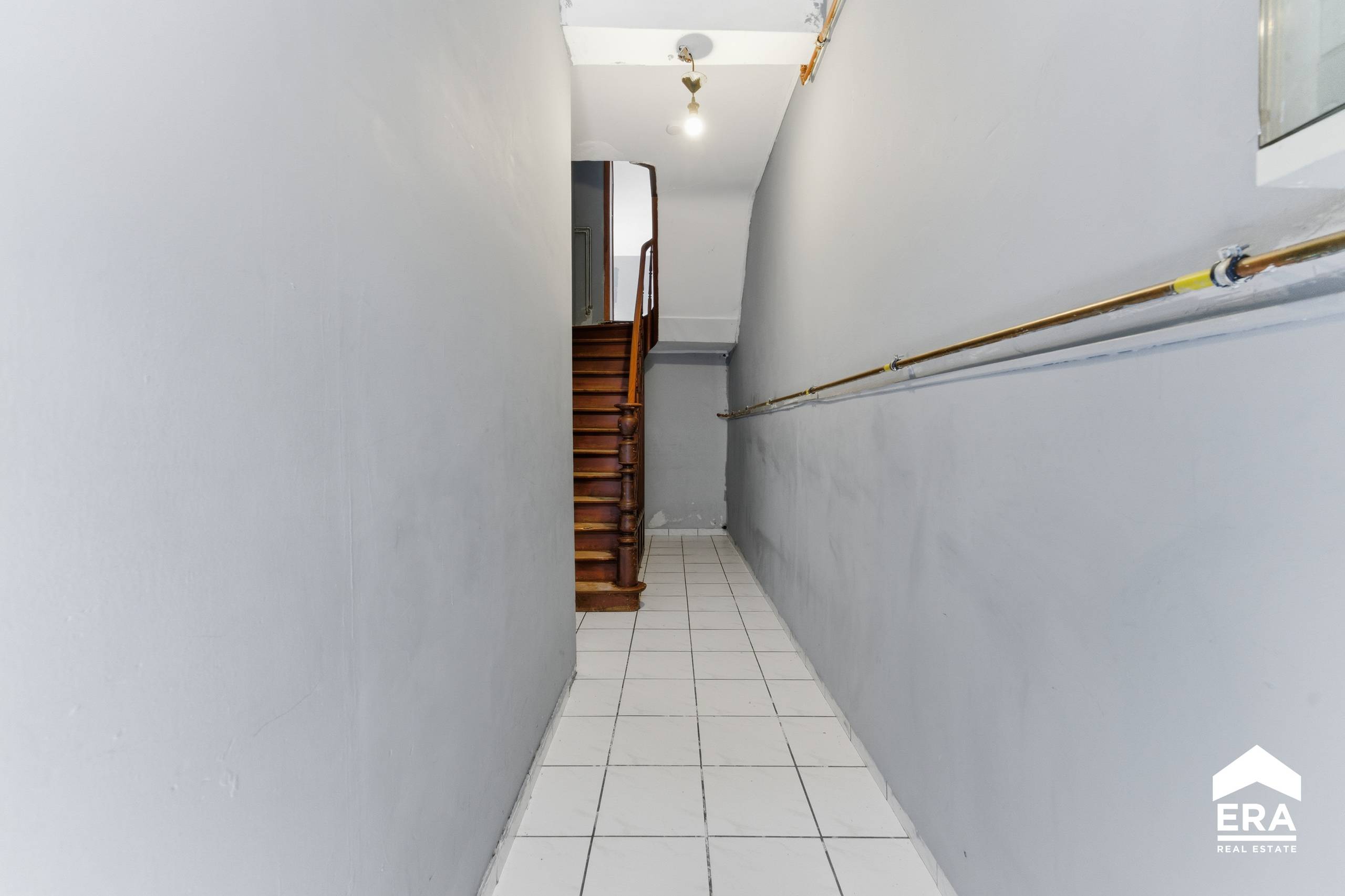 Te renoveren woning in centrum Ieper - foto 3