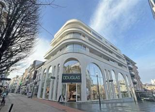 Dit nieuwbouwappartement is gelegen op de derde verdieping van residentie “The Mill”, in het hart van Hasselt en beschikt over een...