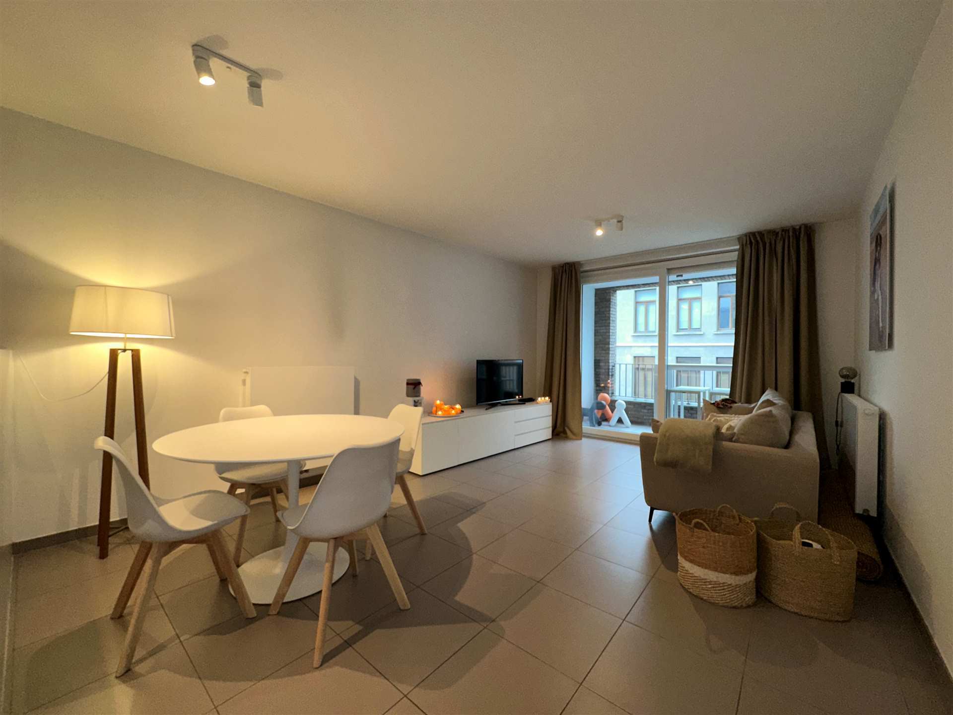 2 slaapkamer appartement met terras in nieuwbouwcomplex - foto 1