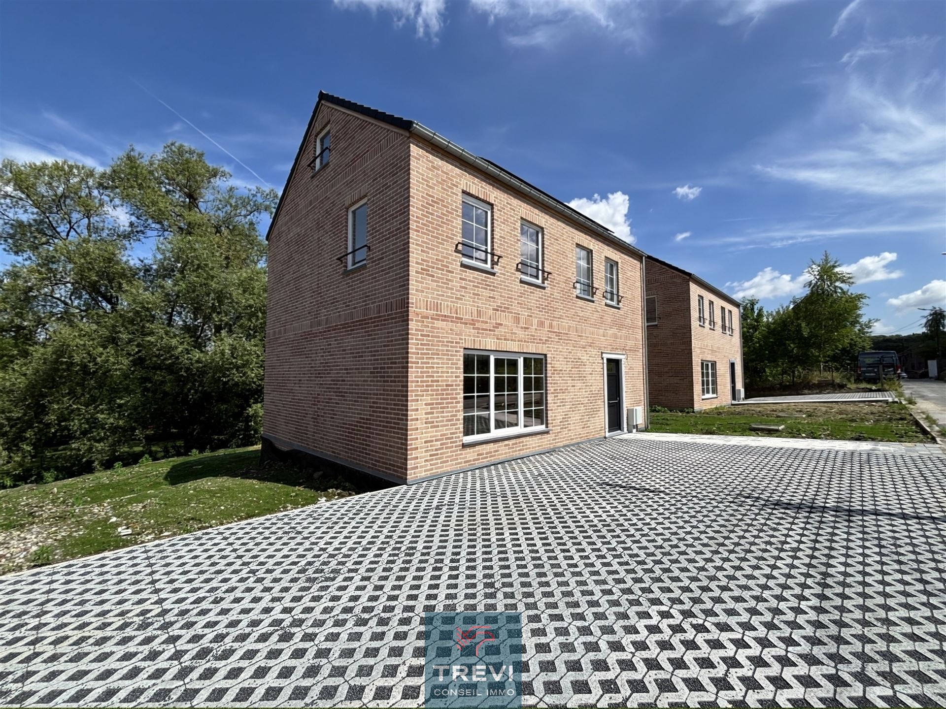 Magnifique villa 4 ch neuve avec jardin - photo 2