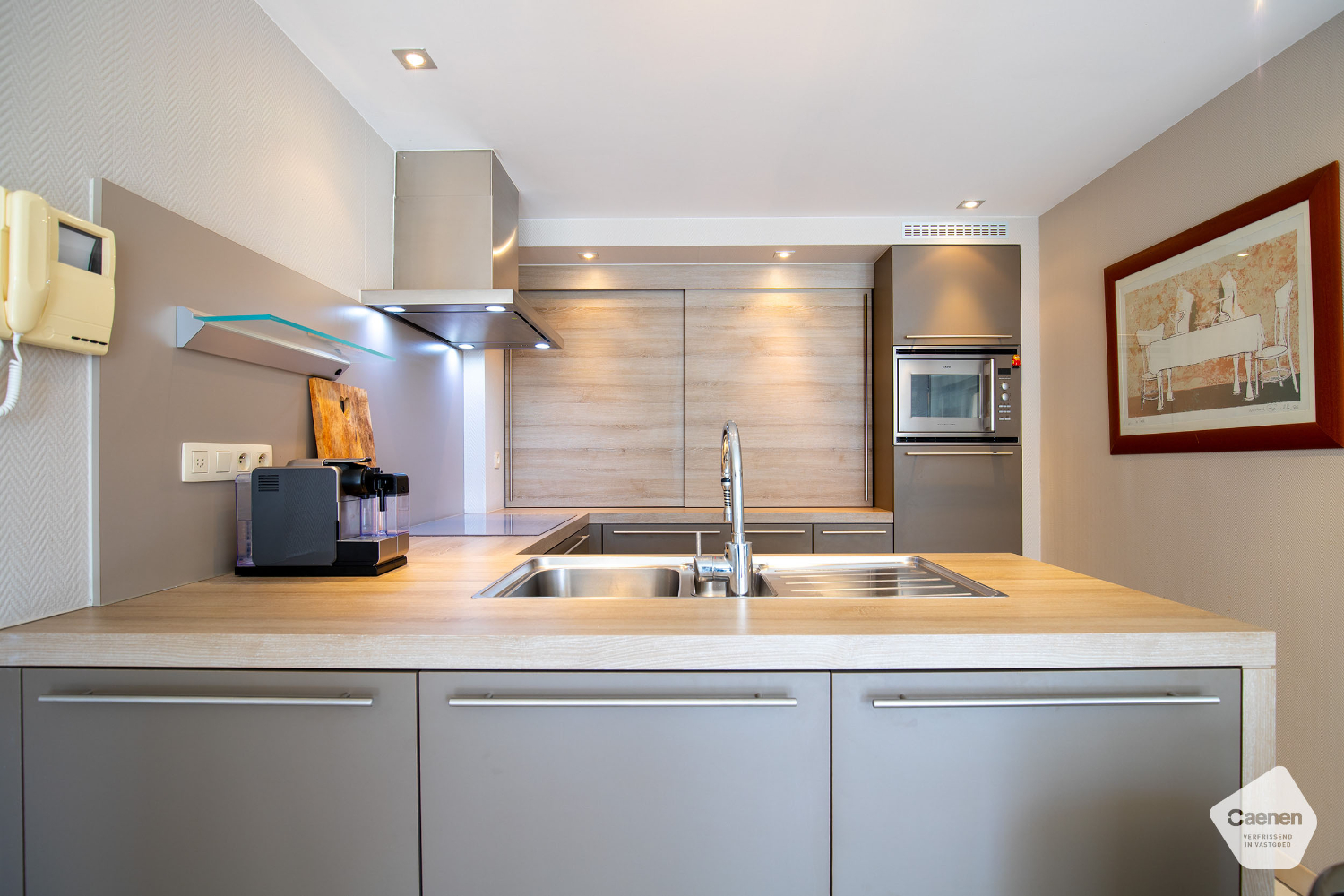 Zeer ruim doorzonappartement met 2 slaapkamers + slaaphoek - foto 4