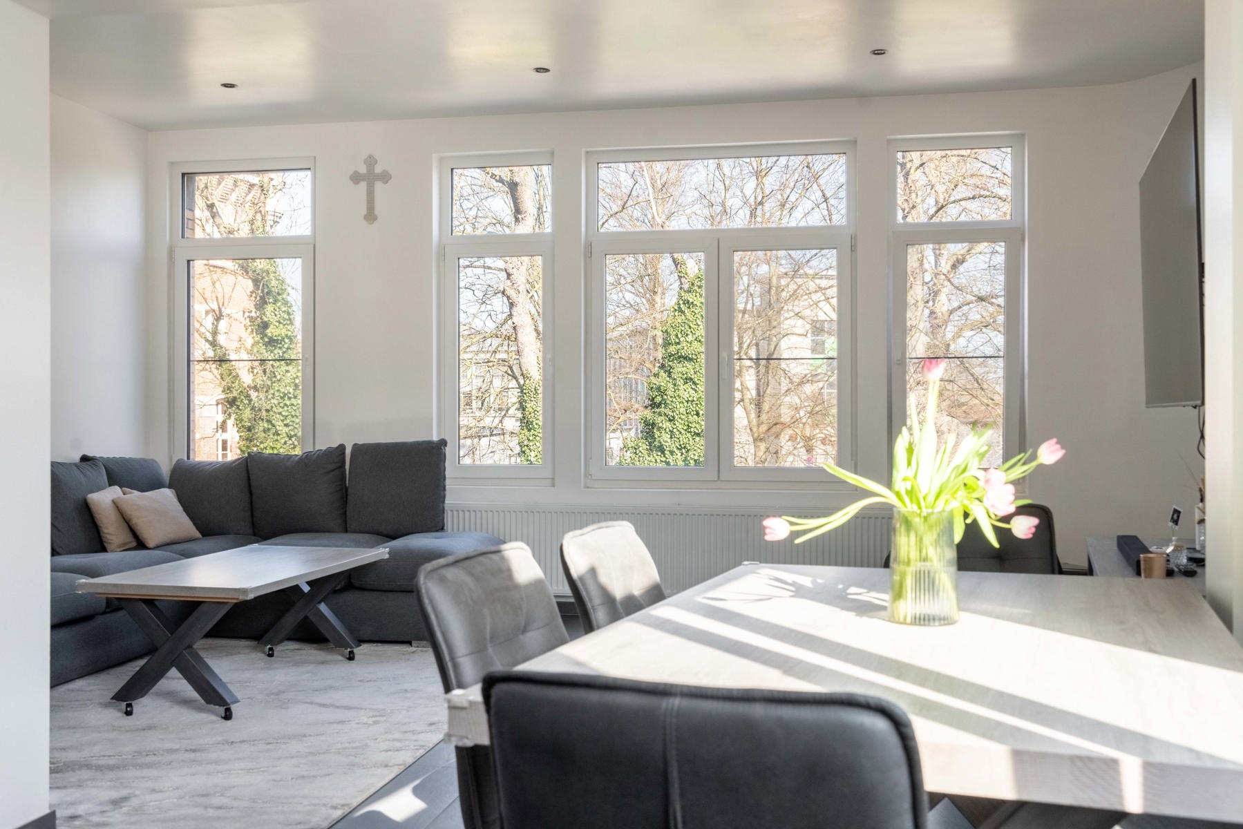 Triplex appartement met handelspand te koop in Mechelen! - foto 1