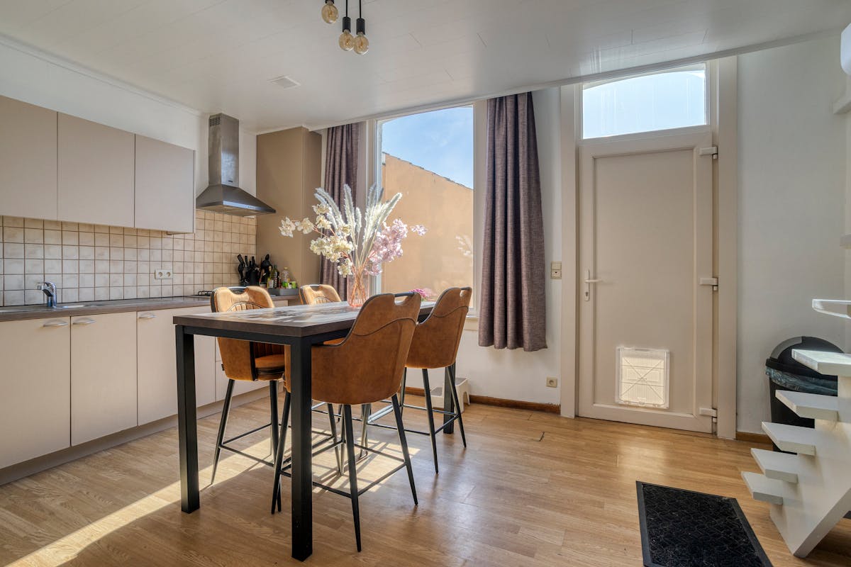 Gezellige rijwoning met stadskoertje te koop in Torhout - foto 5