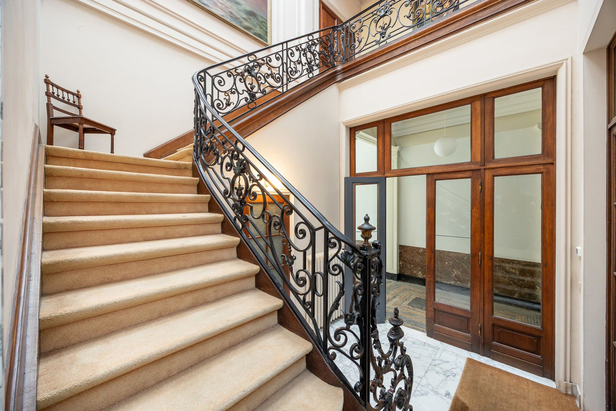 ANTWERPEN - Ruim appartement in historisch herenhuis  - foto 2