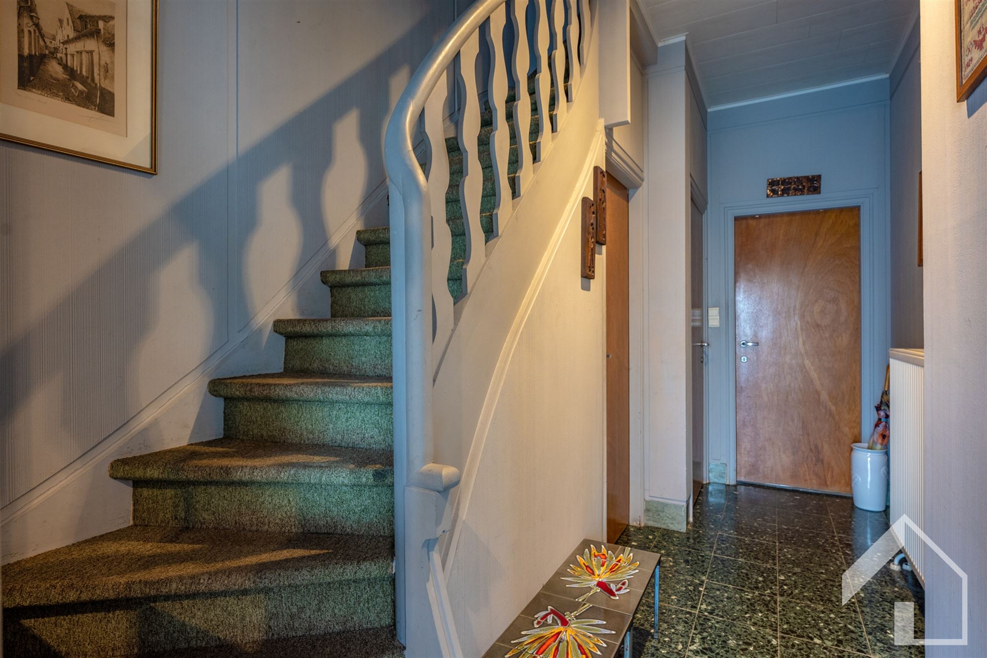 Instapklare gezinswoning met 3 slaapkamers, garage en tuin in rustige enkelrichtingsstraat te Deurne - foto 3