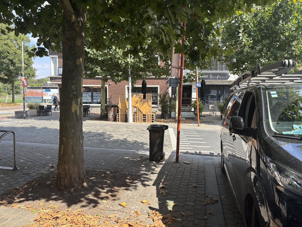 Commercial property for sale in the center of Brecht! - photo 4