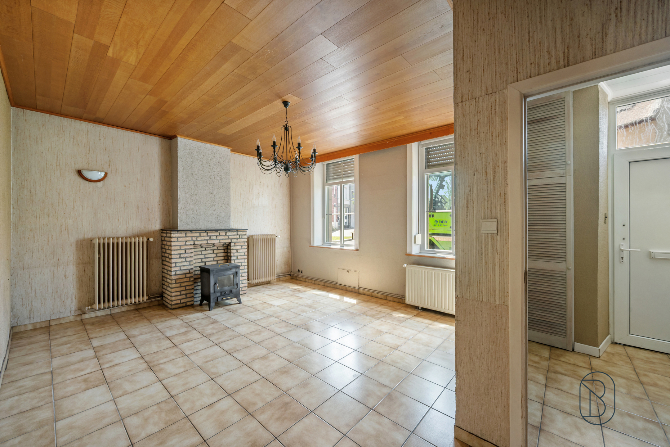 Te renoveren woning met 3 slk, garage en tuin! - foto 5