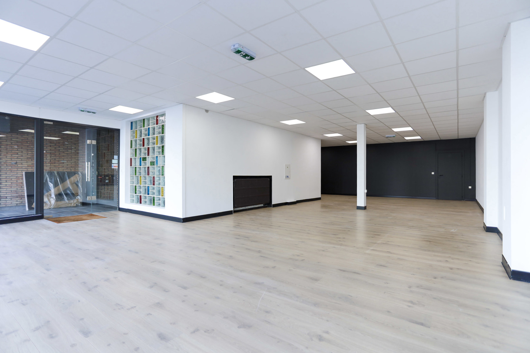 Commerciële ruimte in centrum Beveren - foto 5