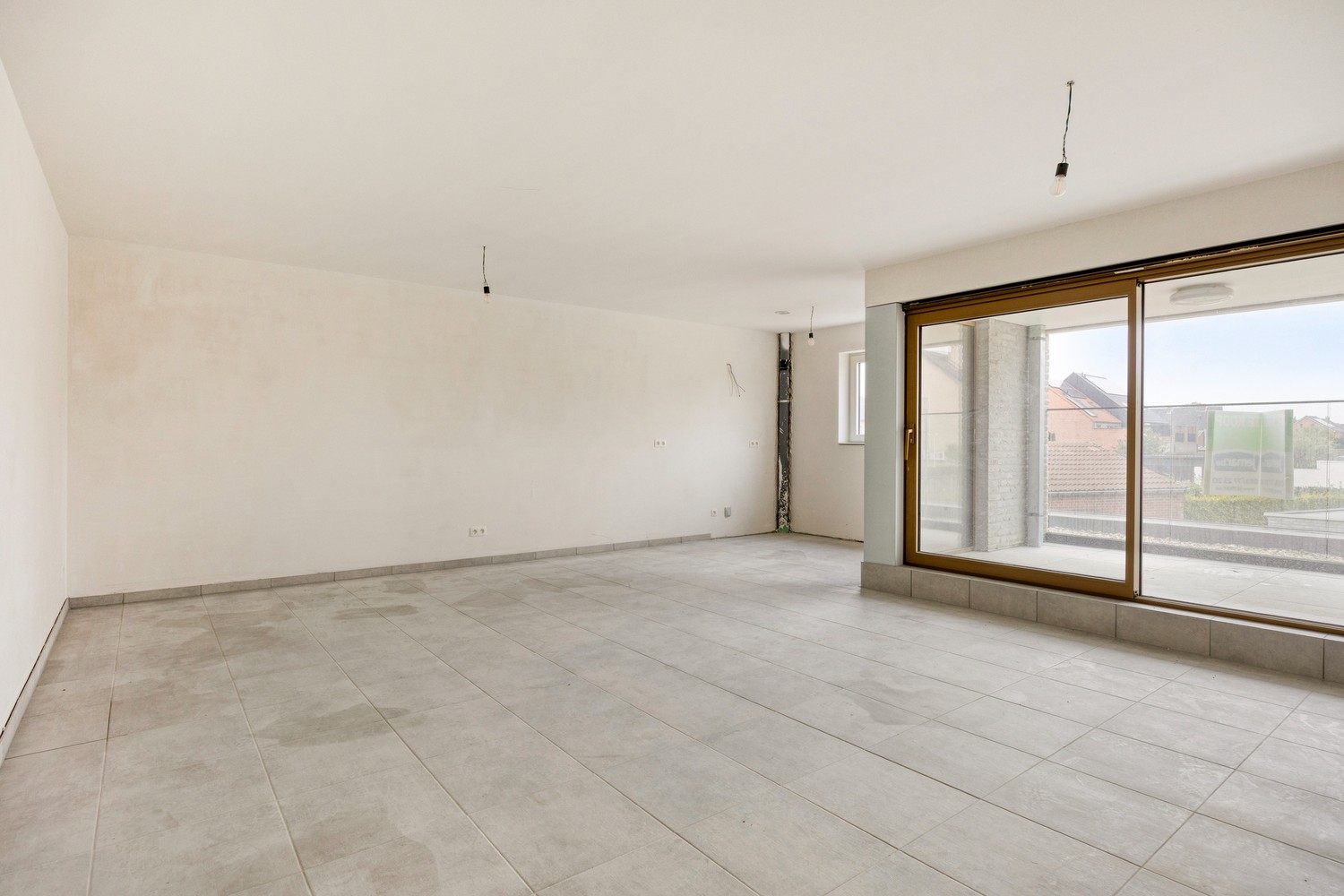 Apartment for sale in Maasmechelen with 1 bedroom - photo 4