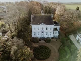Kasteel Stoffelt opgetrokken in 1869 onderscheidt zich door zijn historische grandeur, solide bouw met ruime indeling en een ongeëvenaard...