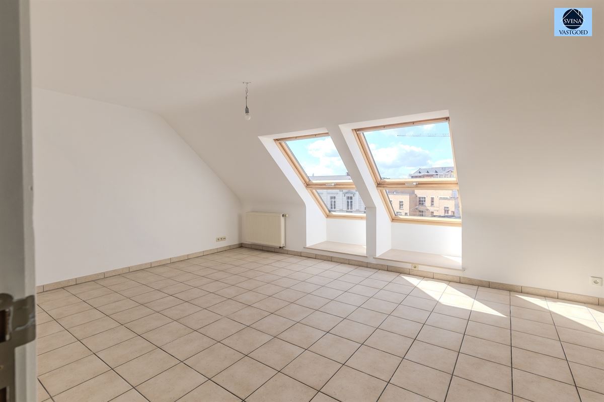 LICHTRIJK APPARTEMENT MET 2 SLAAPKAMERS IN CENTRUM GERAARDSBERGEN - foto 4