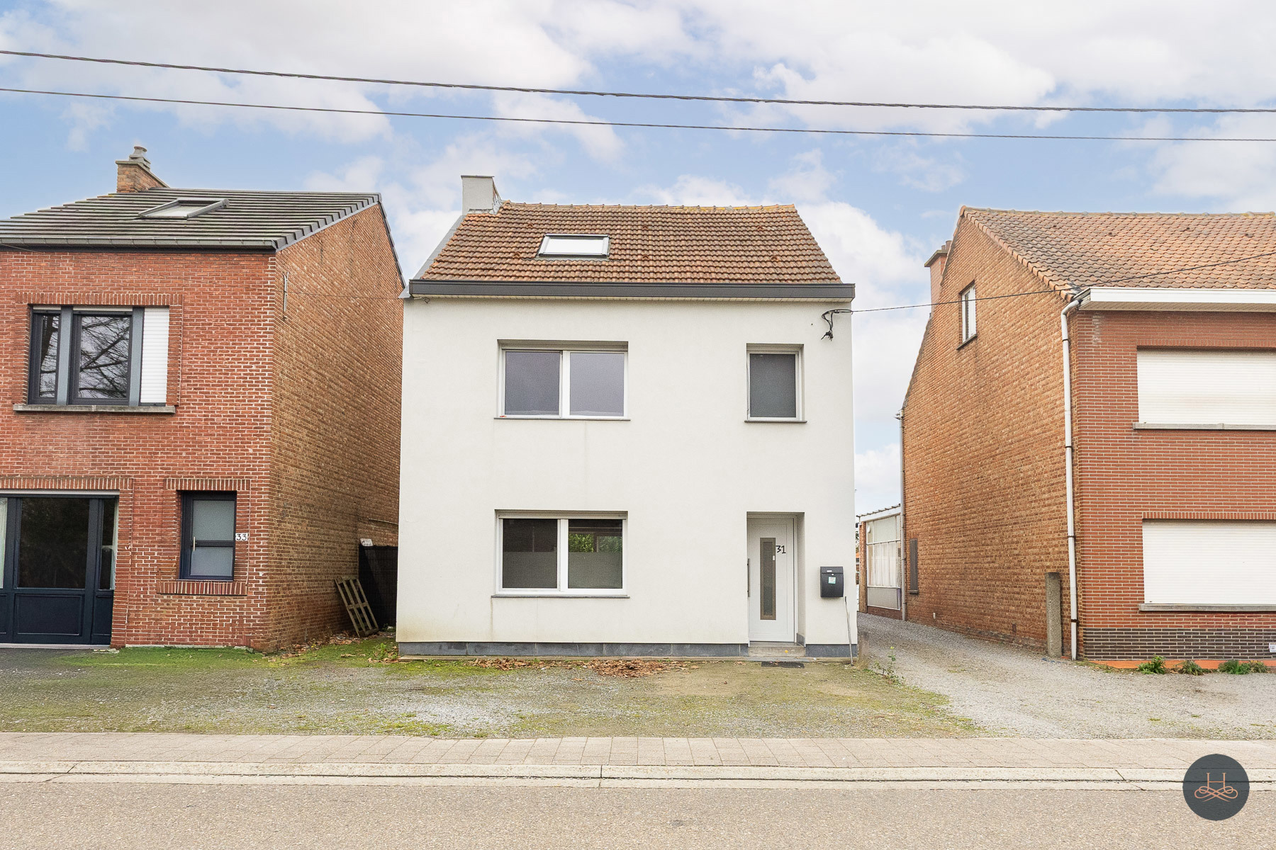 Ruime moderne woning met 4 slaapkamers - foto 1