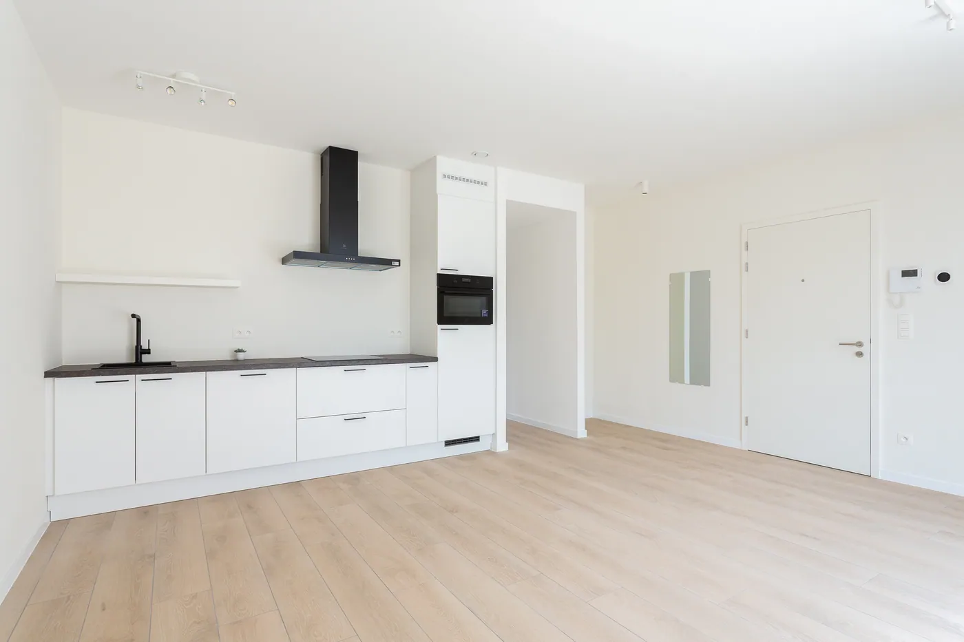 Modern nieuwbouwappartement met terras aan Den Dam - foto 5