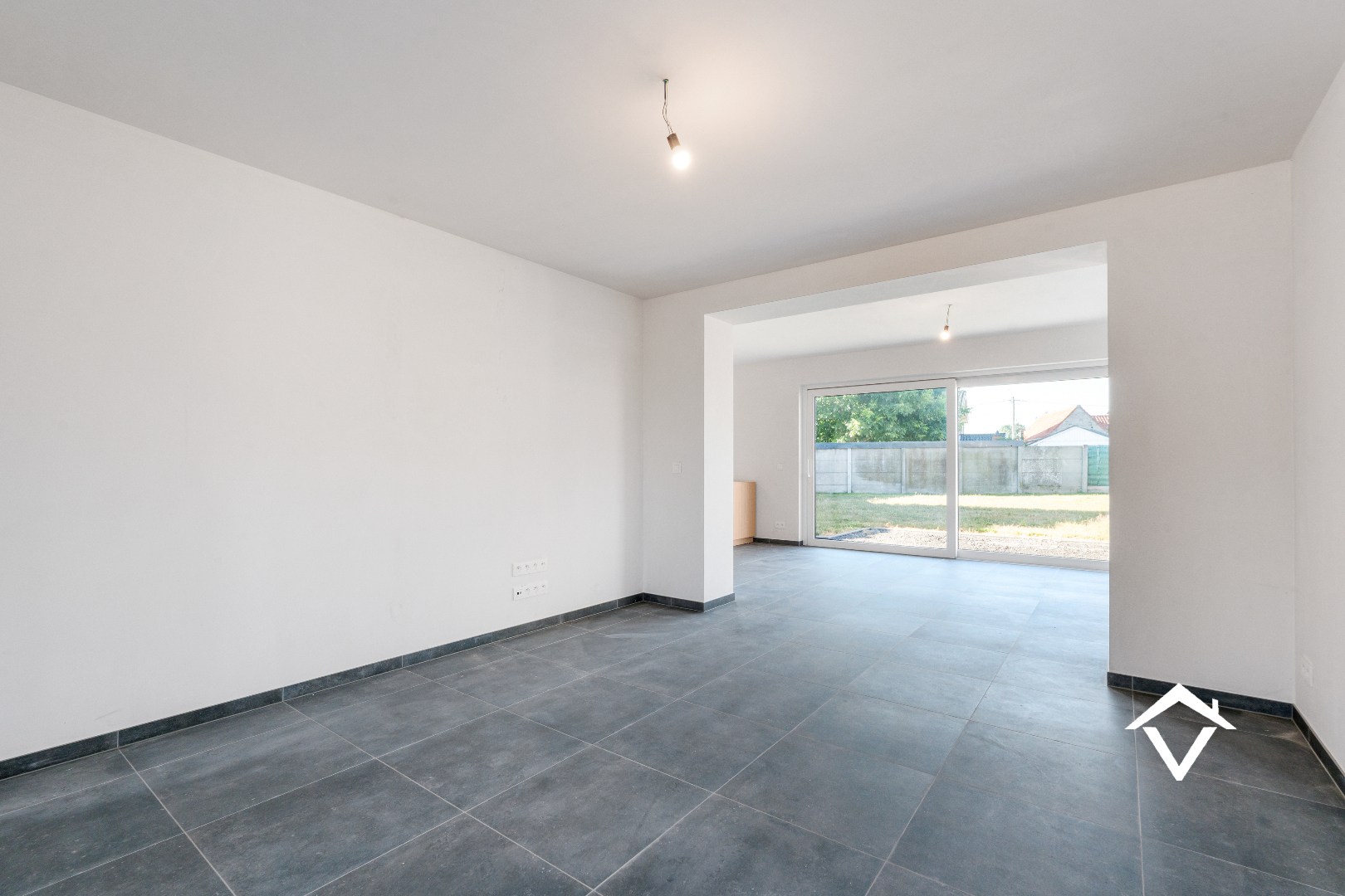 Ruime, energiezuinige gezinswoning met 6 slaapkamers, carport en zuidgerichte tuin - foto 5