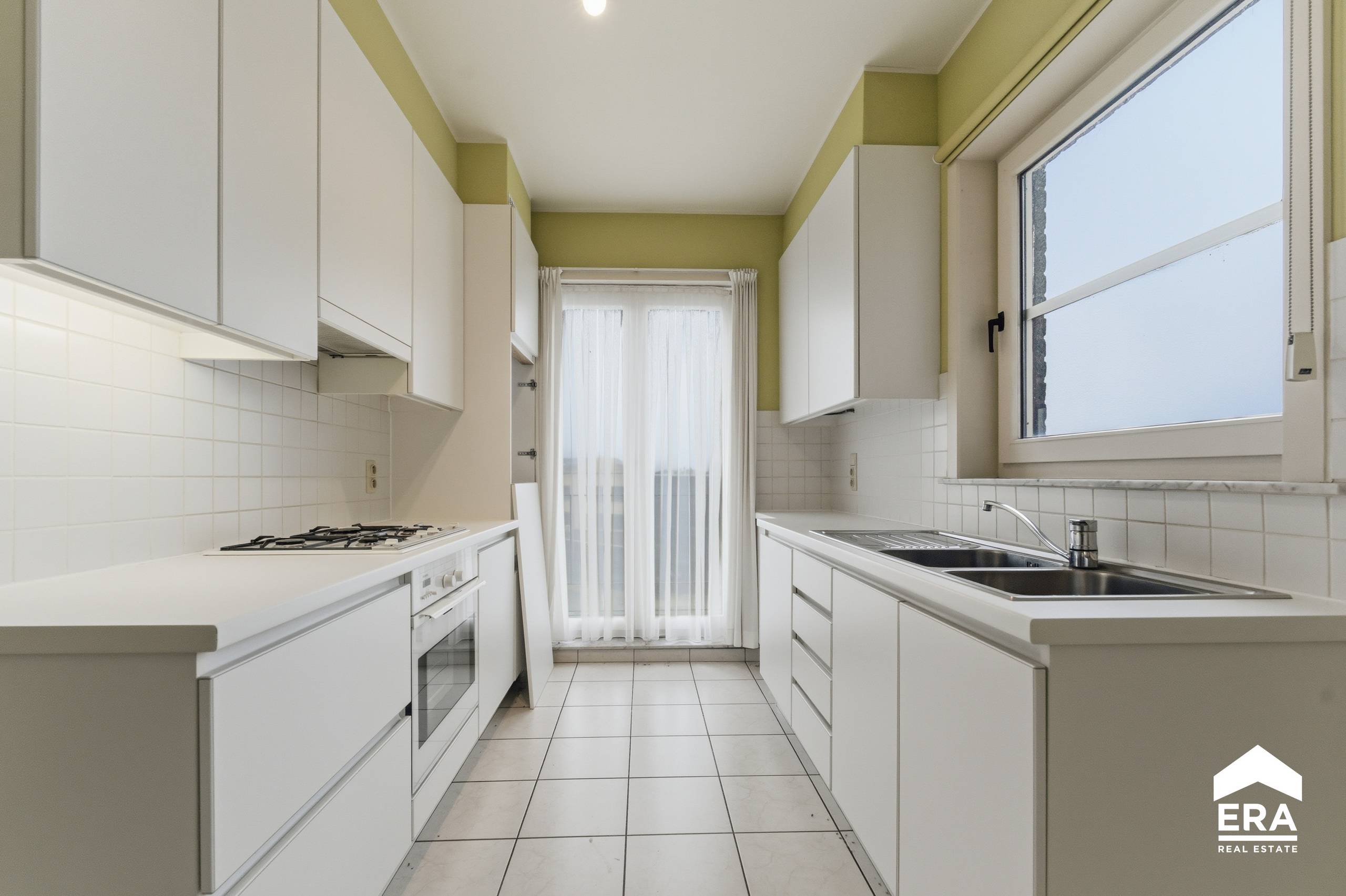 Appartement à vendre à Poperinge avec 3 chambres - photo 3